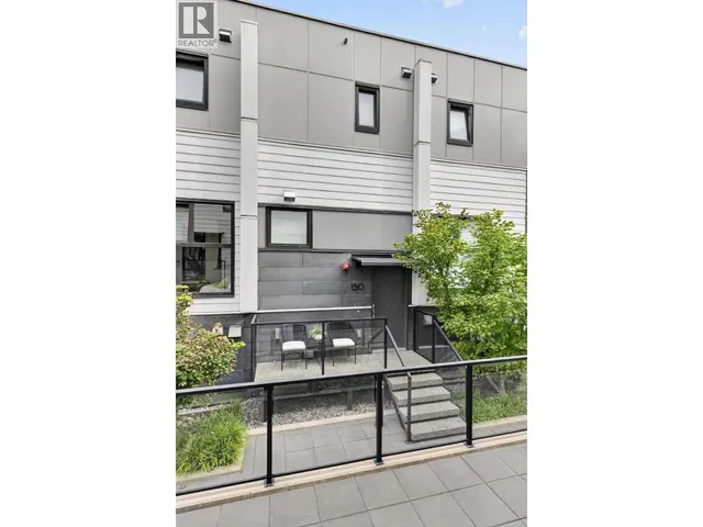 150 WOODSTOCK AVENUE, Vancouver 4