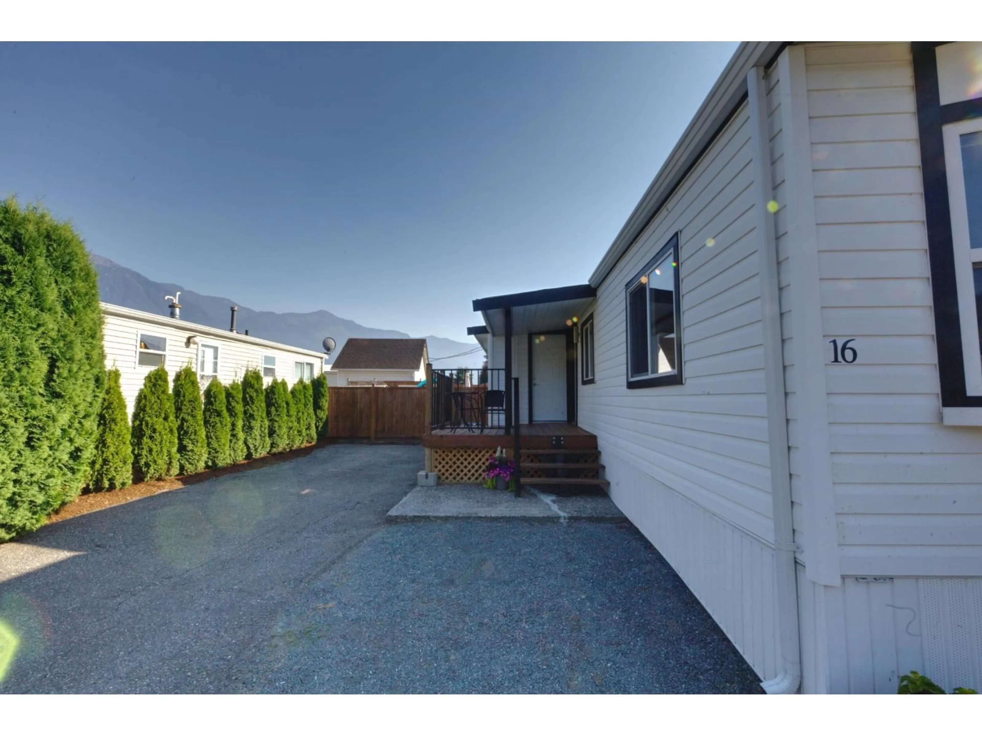 A pic from outside/outdoor area/front of a property/back of a property/a pic from drone, street for 16 - 1884 HEATH ROAD, Agassiz British Columbia V0M1A2