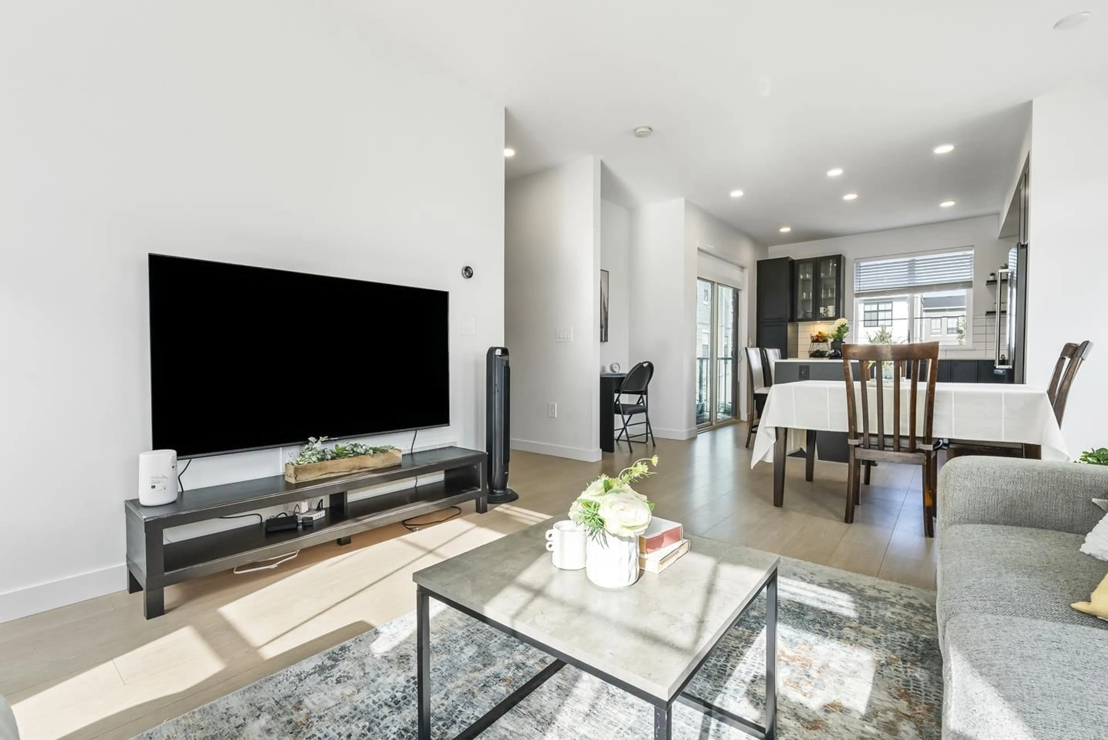 Home theater for 72 - 2774 MONTROSE AVENUE, Abbotsford British Columbia V2S0N4