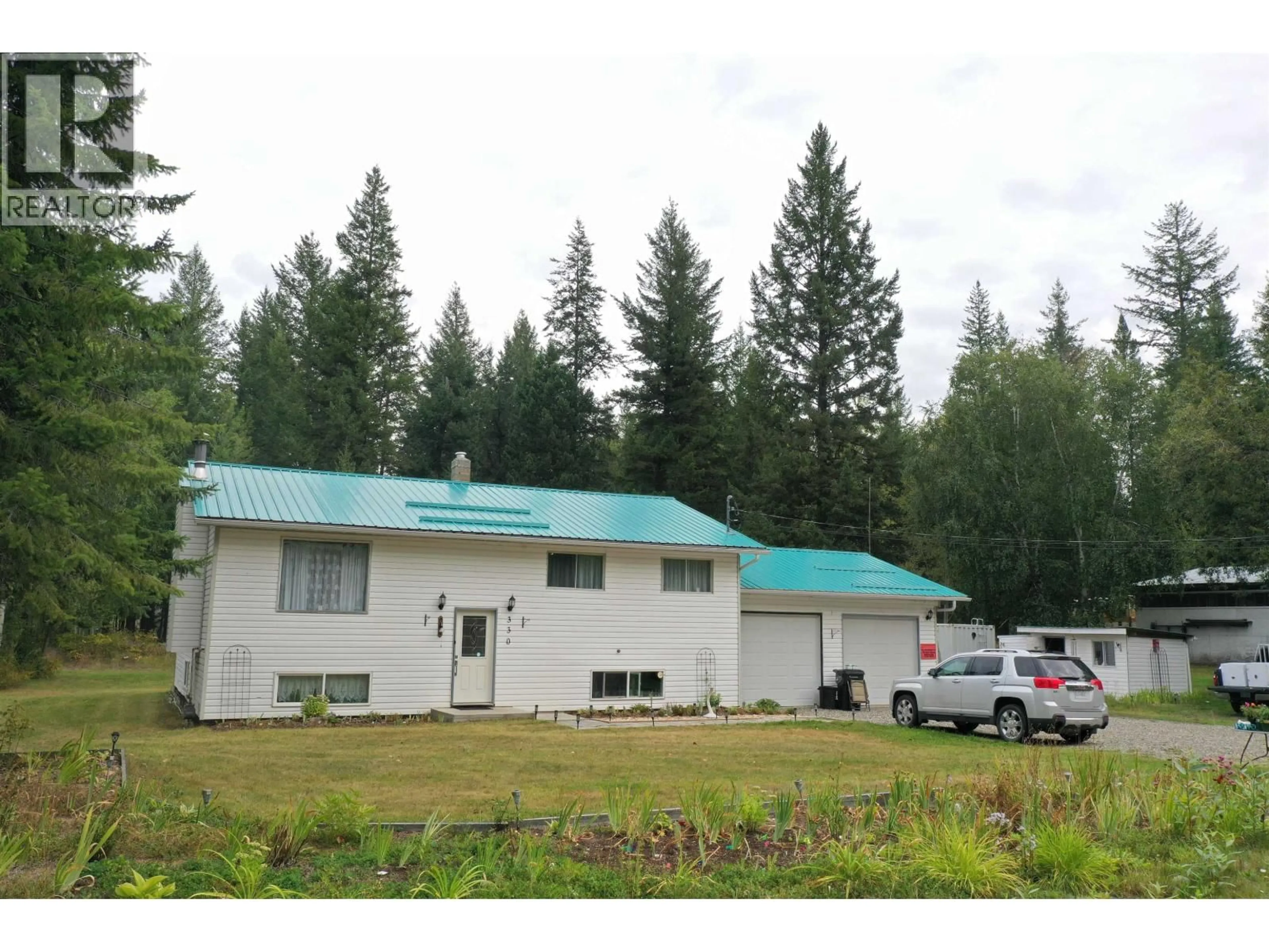 Home with vinyl exterior material, unknown for 330 CARAGANA ROAD, Quesnel British Columbia V2J5P2