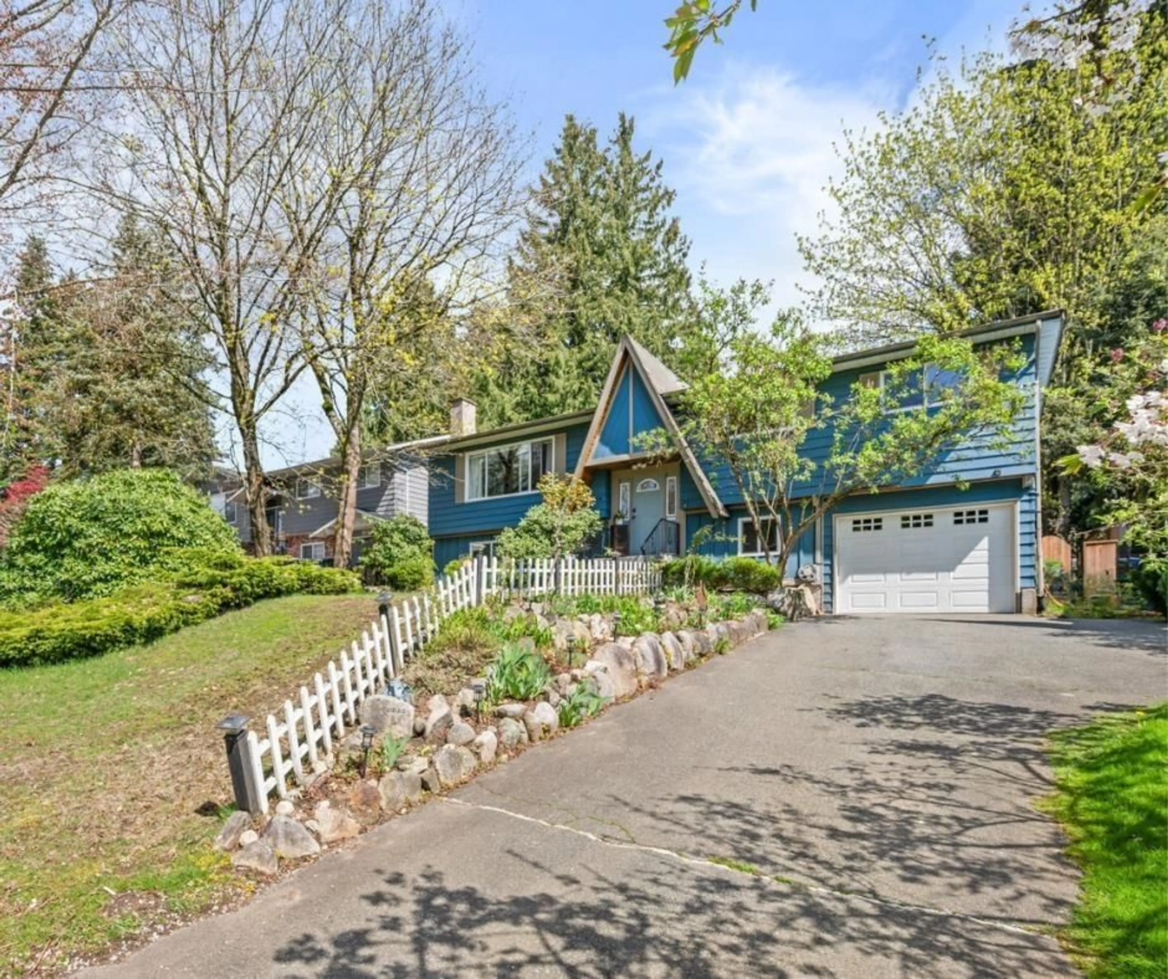 A pic from outside/outdoor area/front of a property/back of a property/a pic from drone, street for 5866 179A STREET, Surrey British Columbia V3S4K3