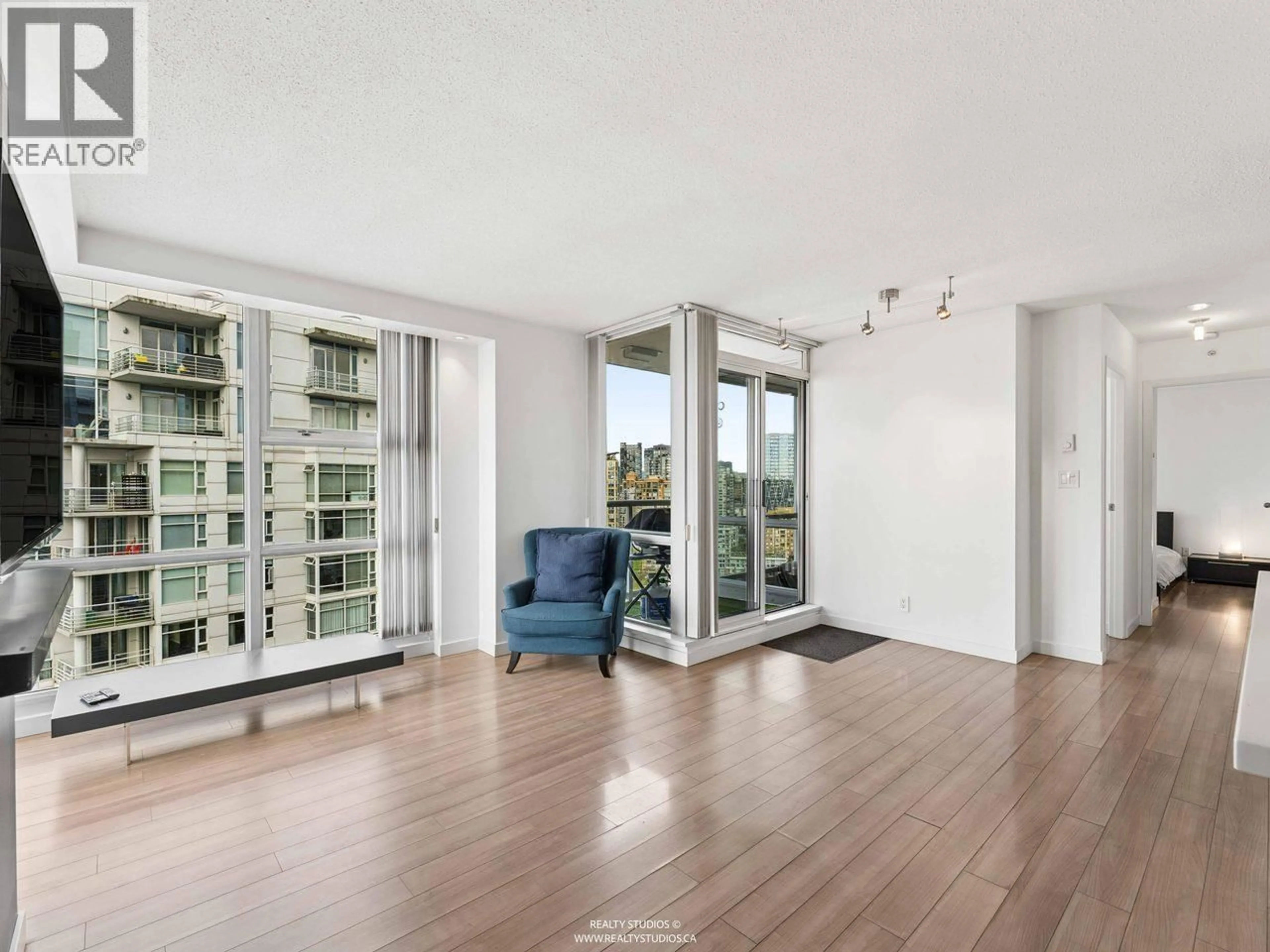 A pic of a room for 3202 - 193 AQUARIUS MEWS, Vancouver British Columbia V6Z2Z2