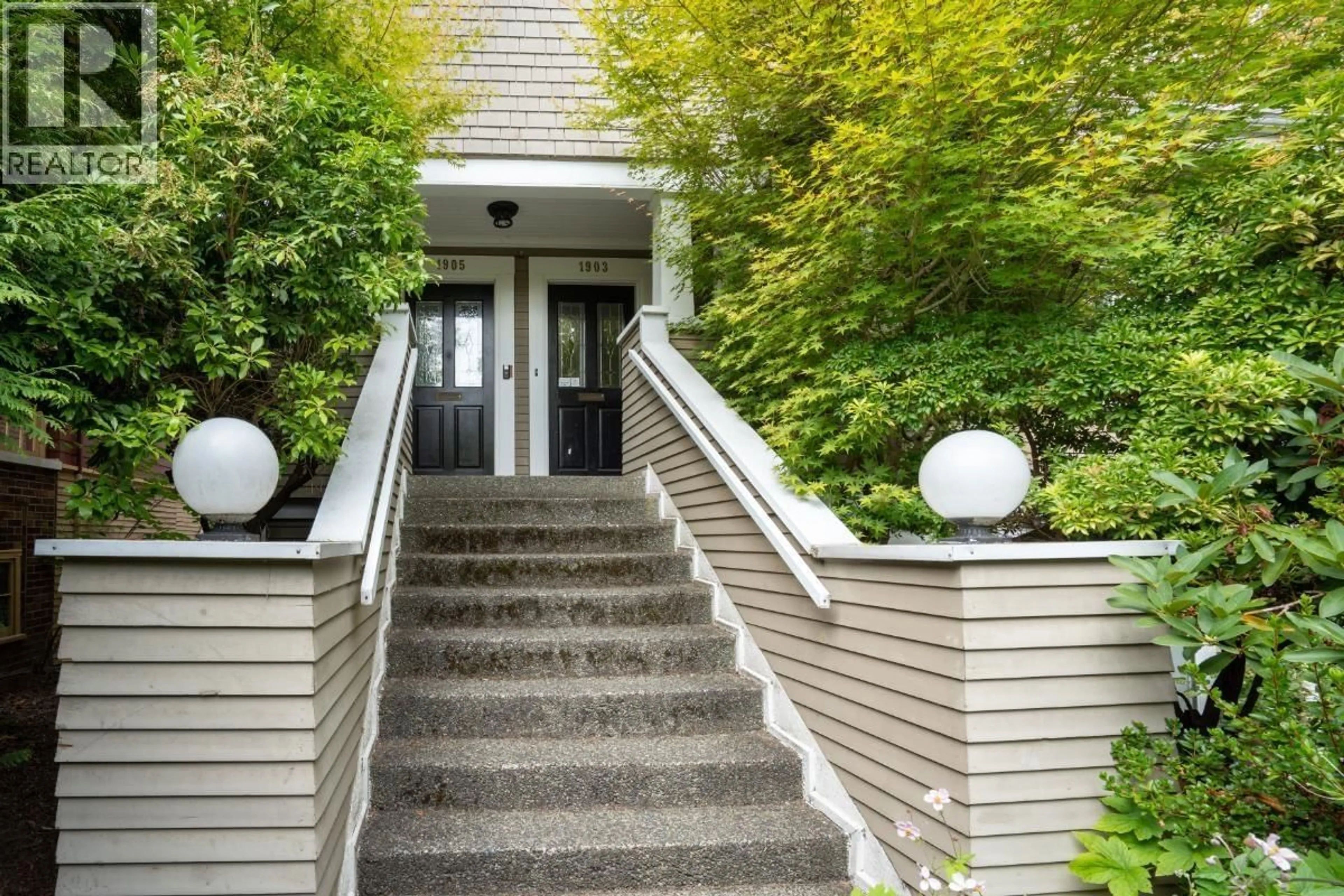 Unknown for 1903 14TH AVENUE, Vancouver British Columbia V6J2K1