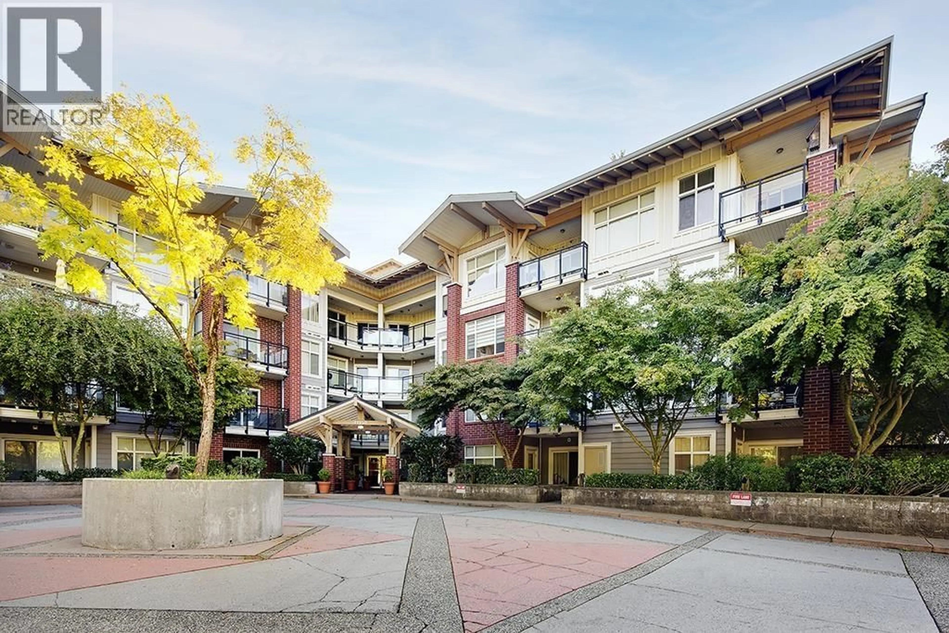 Patio, unknown for 216 - 11950 HARRIS ROAD, Pitt Meadows British Columbia V3Y0B7