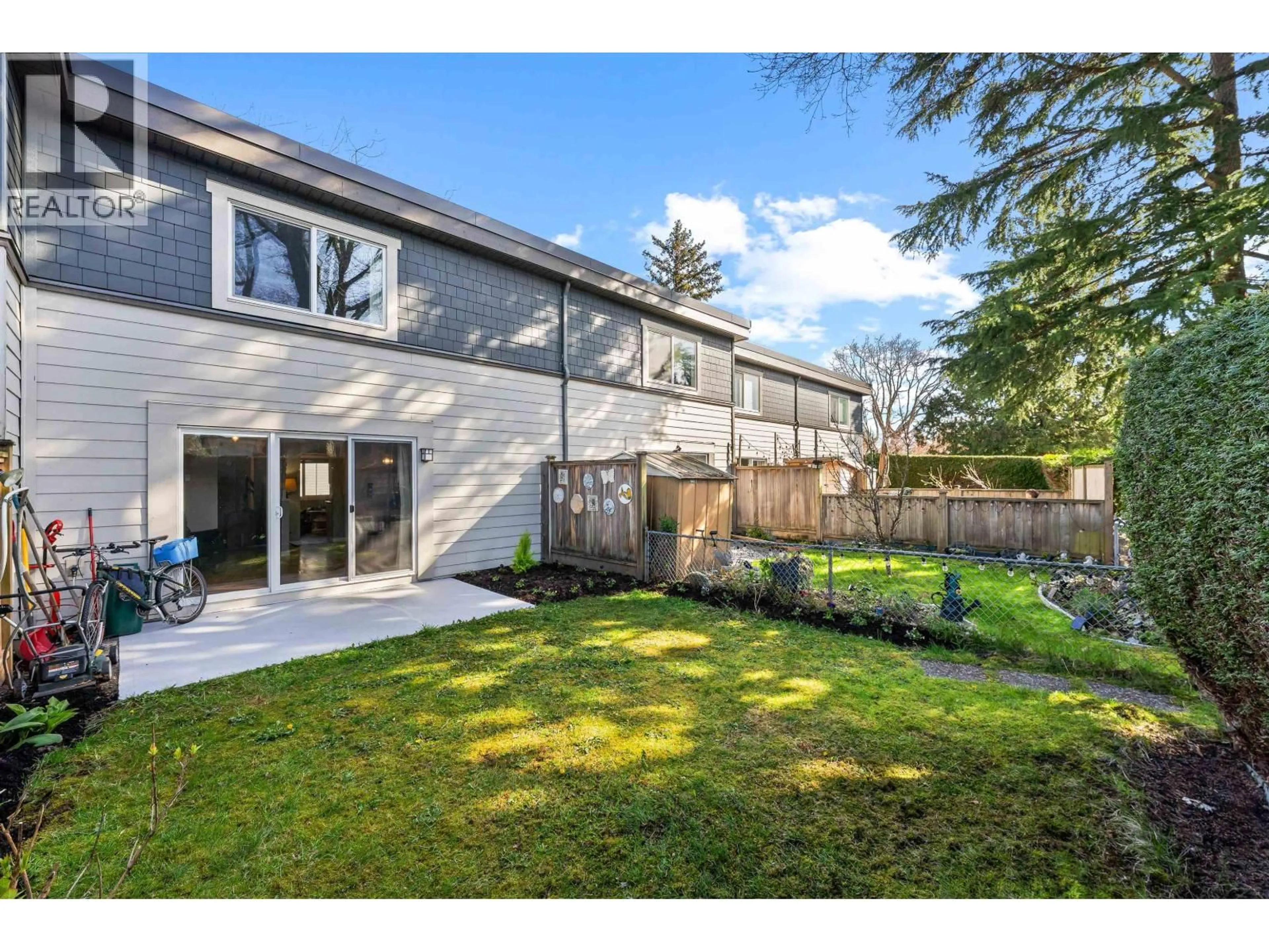 A pic from outside/outdoor area/front of a property/back of a property/a pic from drone, street for 42 - 3151 SPRINGFIELD DRIVE, Richmond British Columbia V7E1Y9