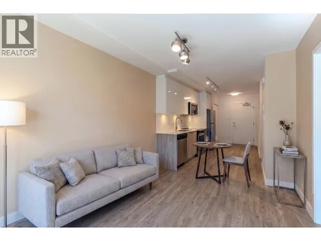 203 - 37881 CLEVELAND AVENUE, Squamish 2