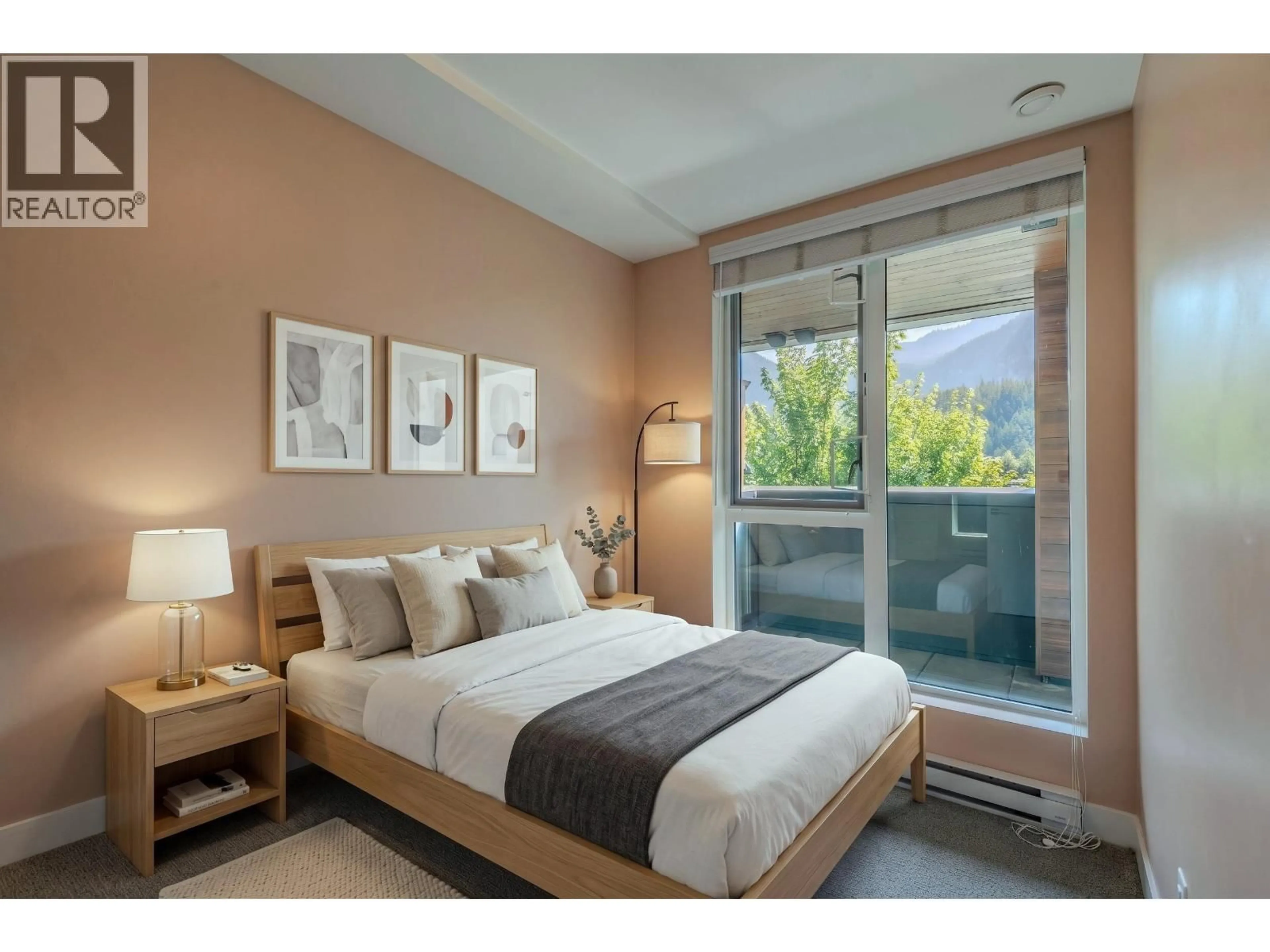 Bedroom with bed, unknown for 203 - 37881 CLEVELAND AVENUE, Squamish British Columbia V8B0Z7