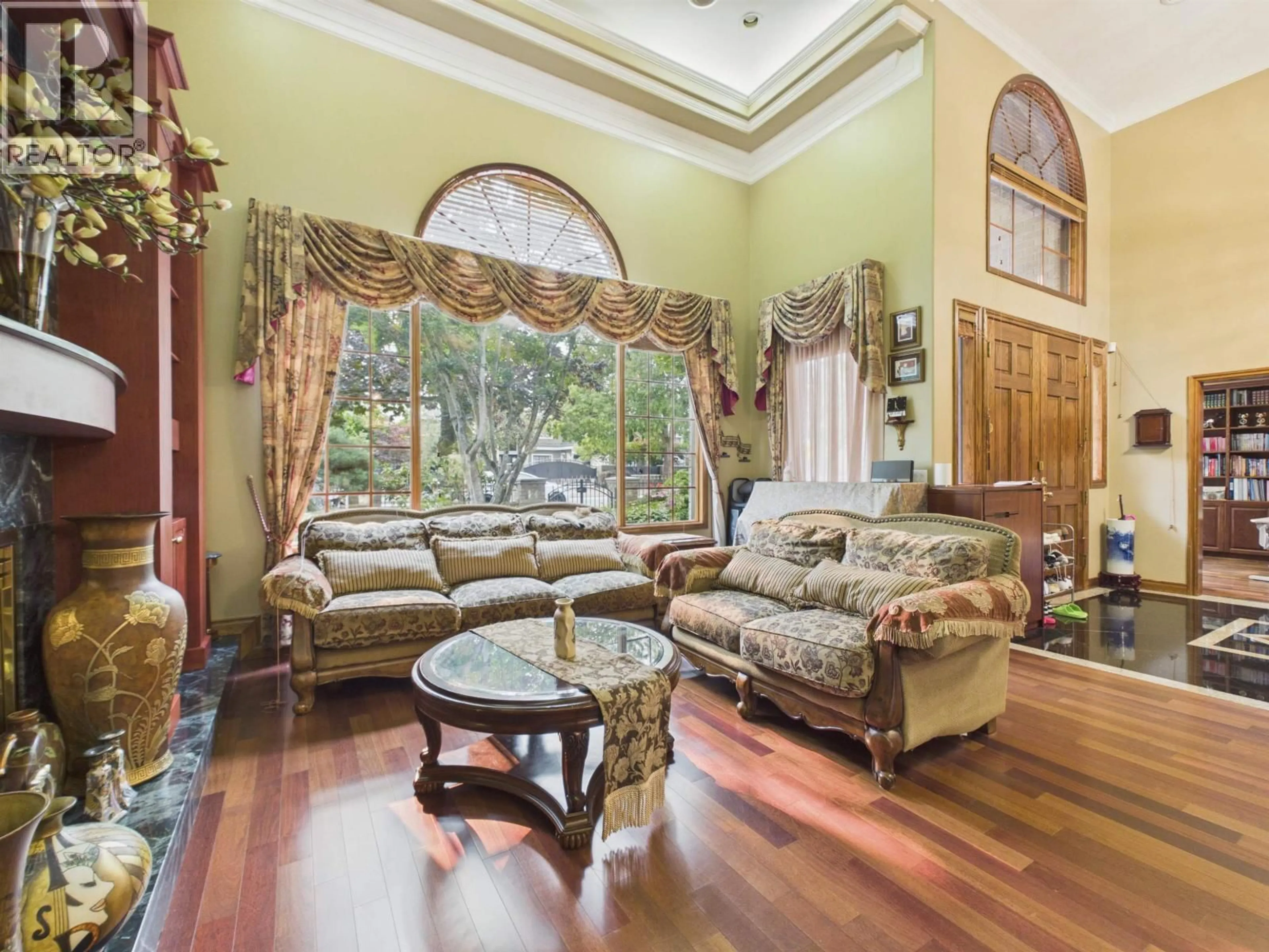 Living room with furniture, unknown for 8760 WHEELER ROAD, Richmond British Columbia V6Y2M5