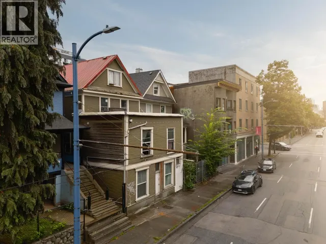 522 CORDOVA STREET, Vancouver 4