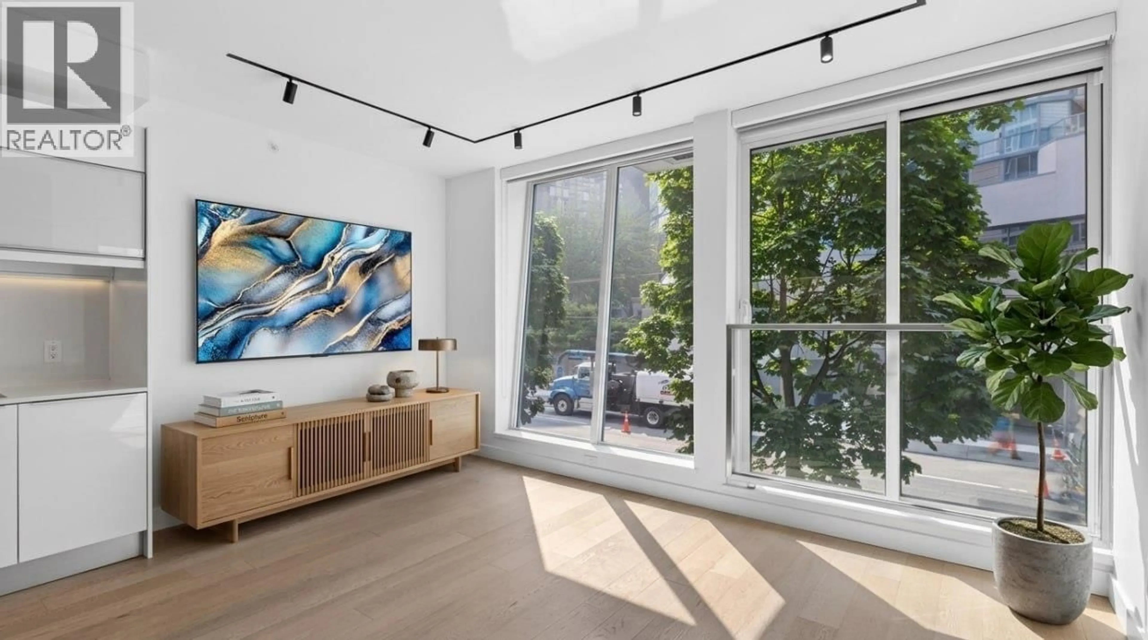 Unknown for 206 - 1477 PENDER STREET, Vancouver British Columbia V6G2S3