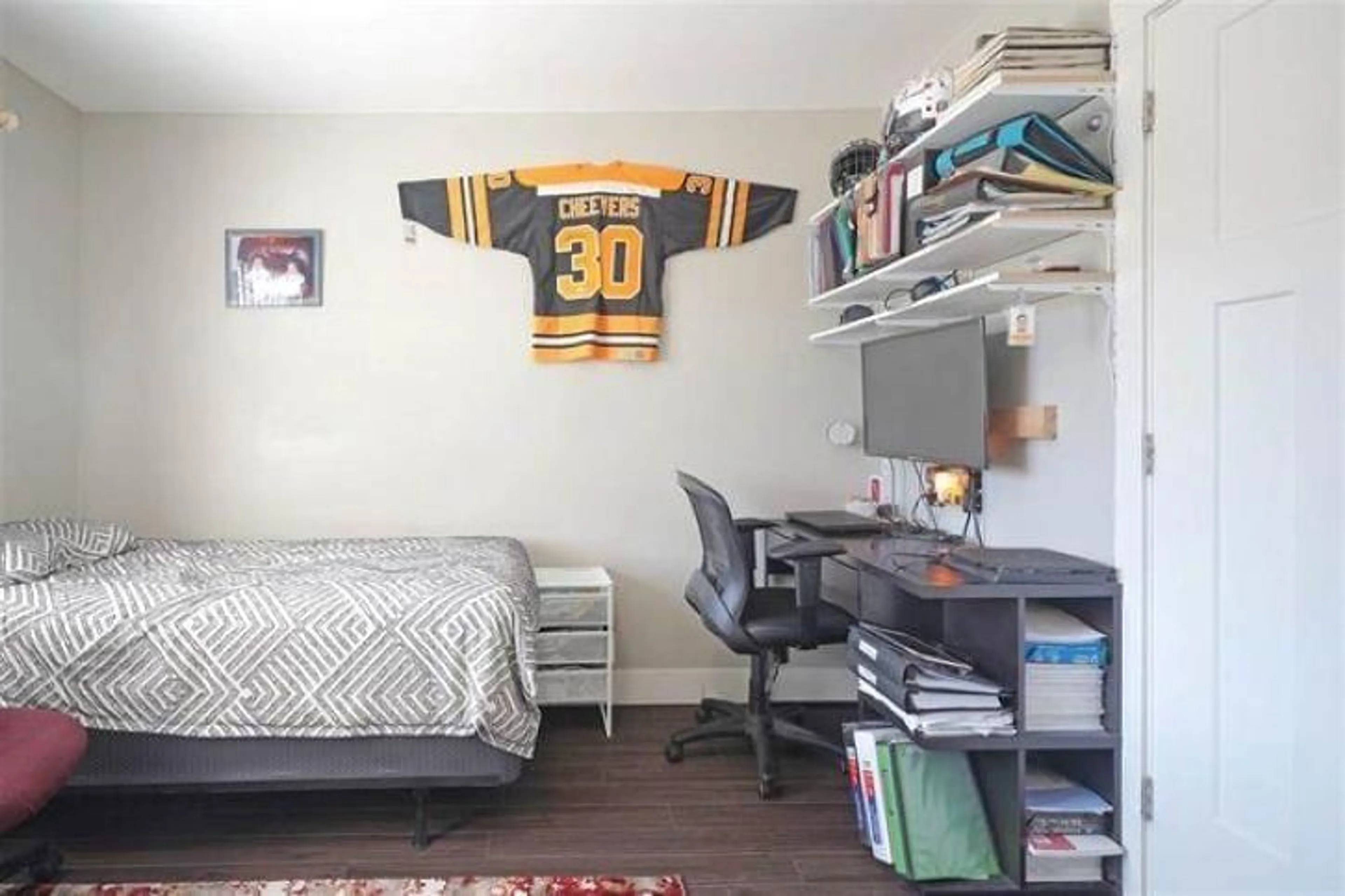 A pic of a room for 50 - 14285 64 AVENUE, Surrey British Columbia V3W1Z2