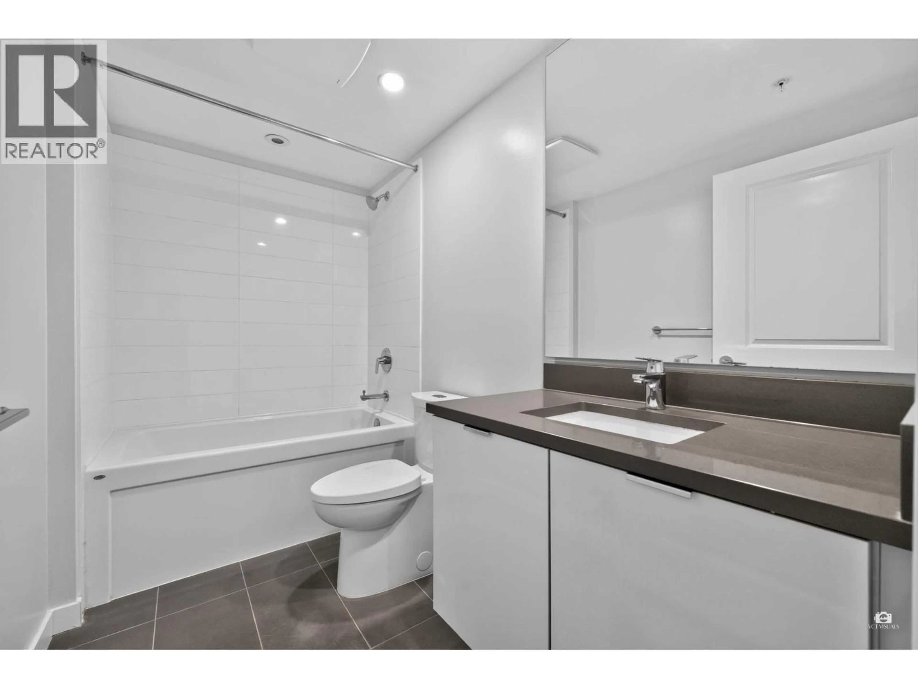 Standard bathroom, unknown for 608 - 8333 SWEET AVENUE, Richmond British Columbia V6X0P4
