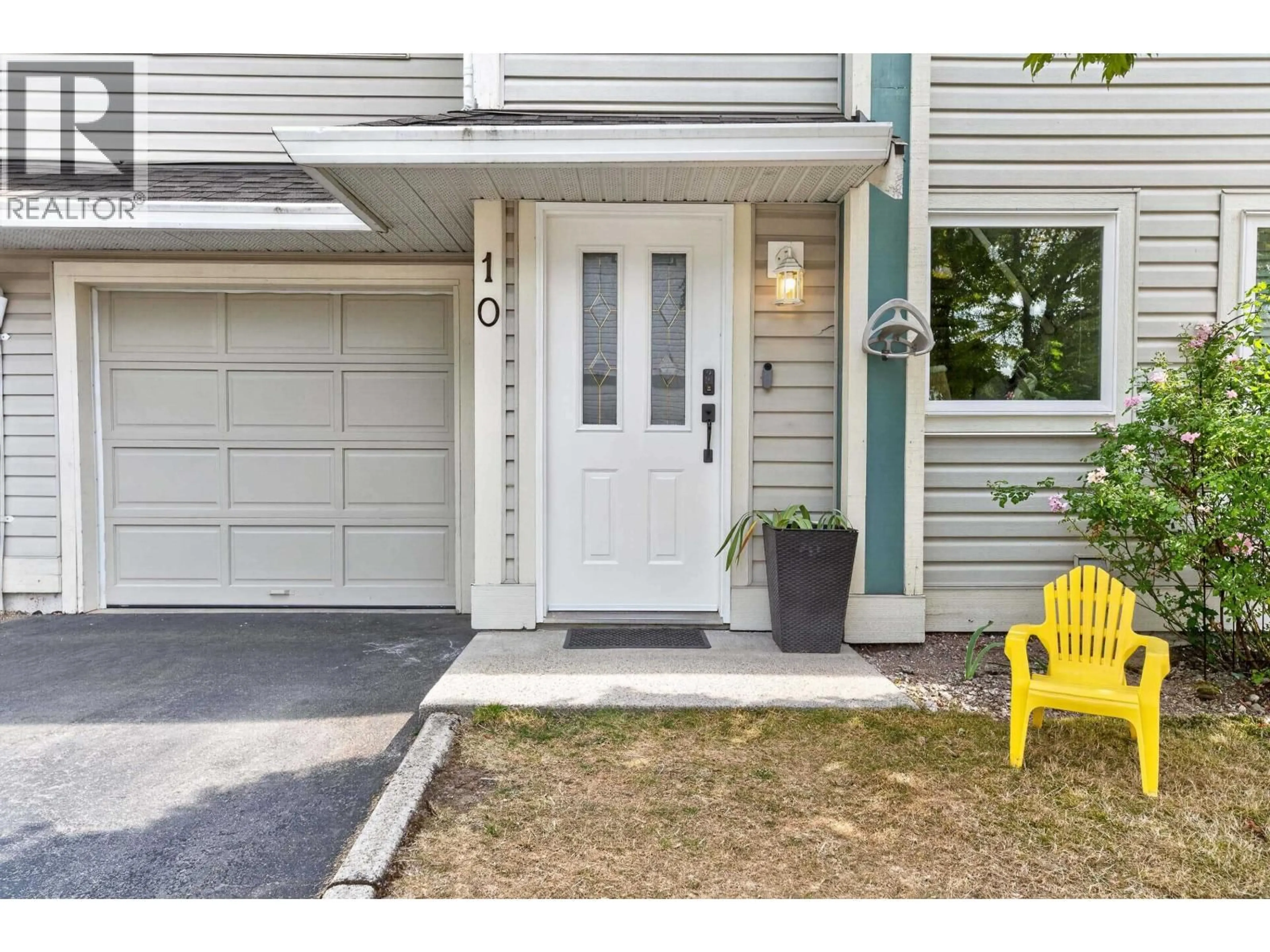 Unknown for 10 - 11950 232 STREET, Maple Ridge British Columbia V2X6T1