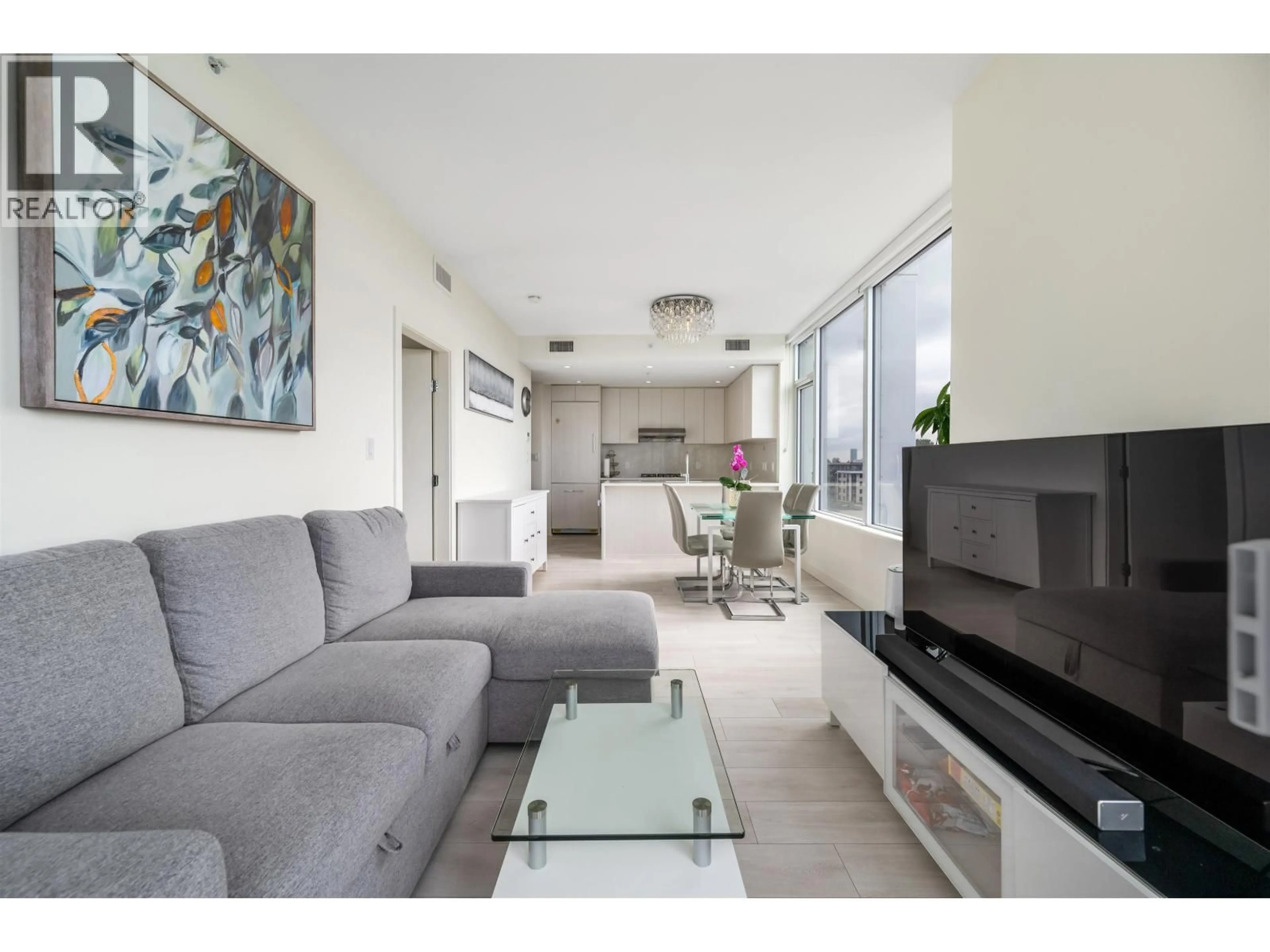 Living room with furniture, unknown for 705 - 5051 IMPERIAL STREET, Burnaby British Columbia V5J0J3