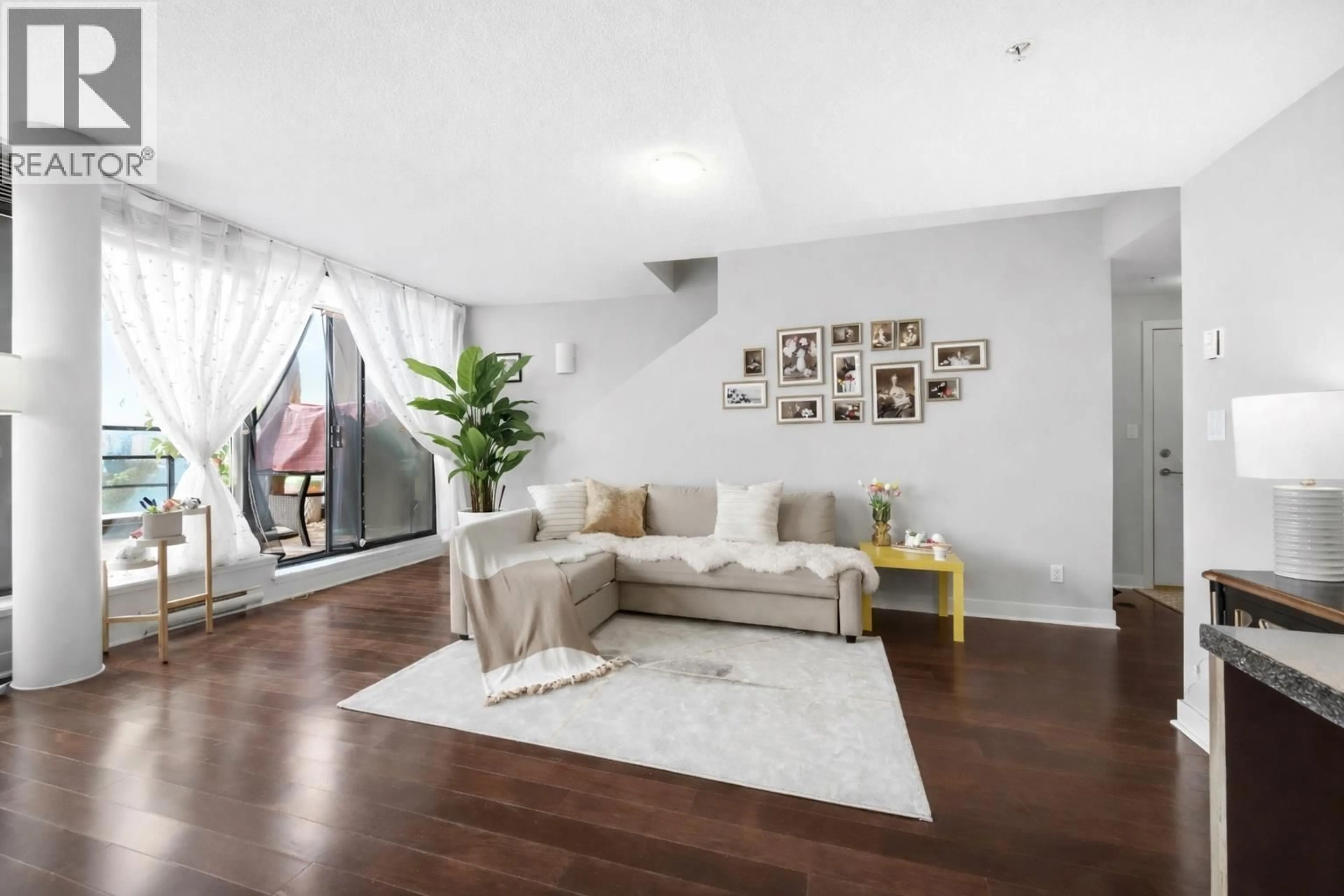 Living room with furniture, unknown for 1805 - 6333 KATSURA STREET, Richmond British Columbia V6Y4L9