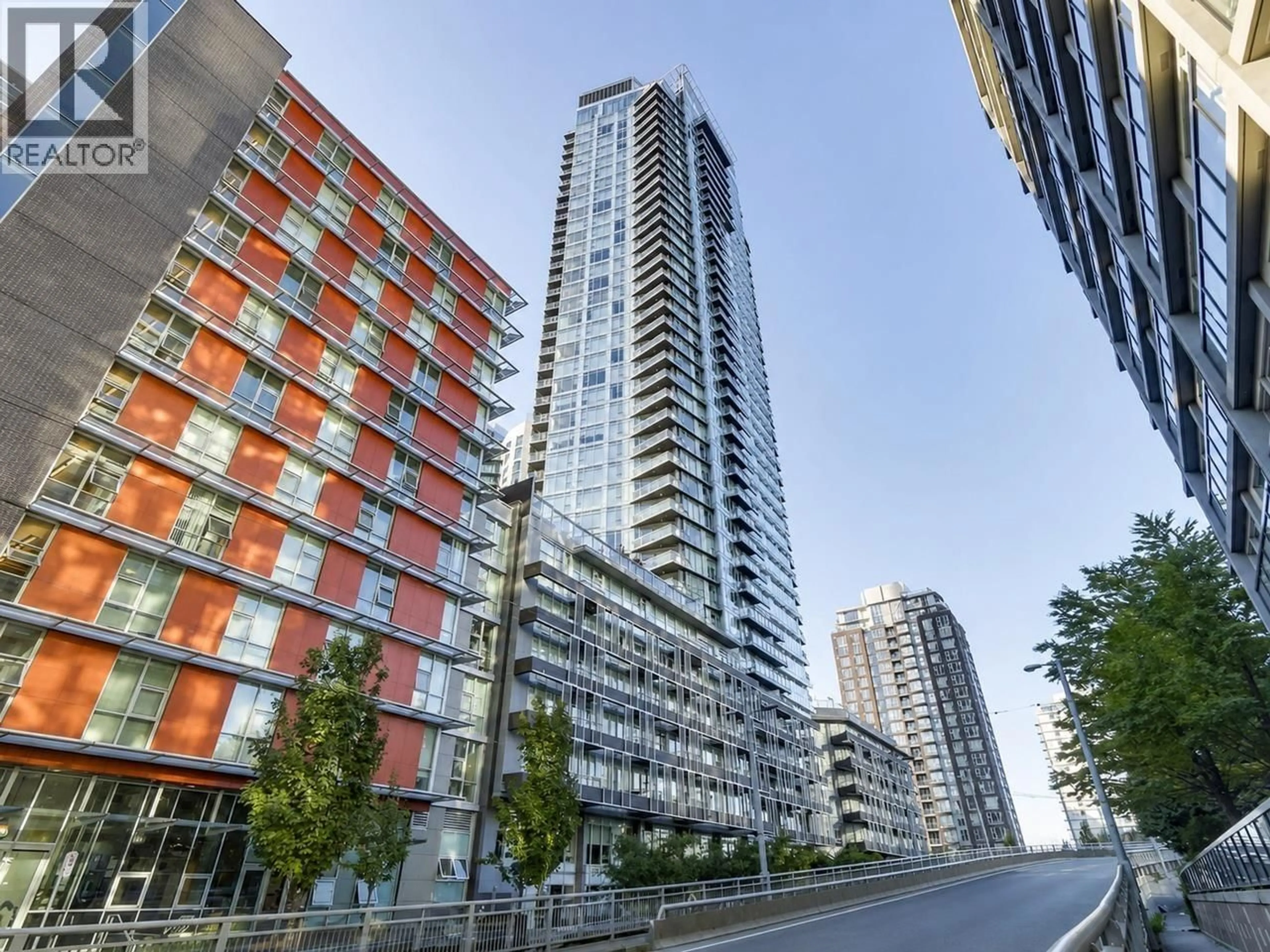 Balcony in the apartment, city buildings view from balcony for 3508 - 1372 SEYMOUR STREET, Vancouver British Columbia V6B0L1