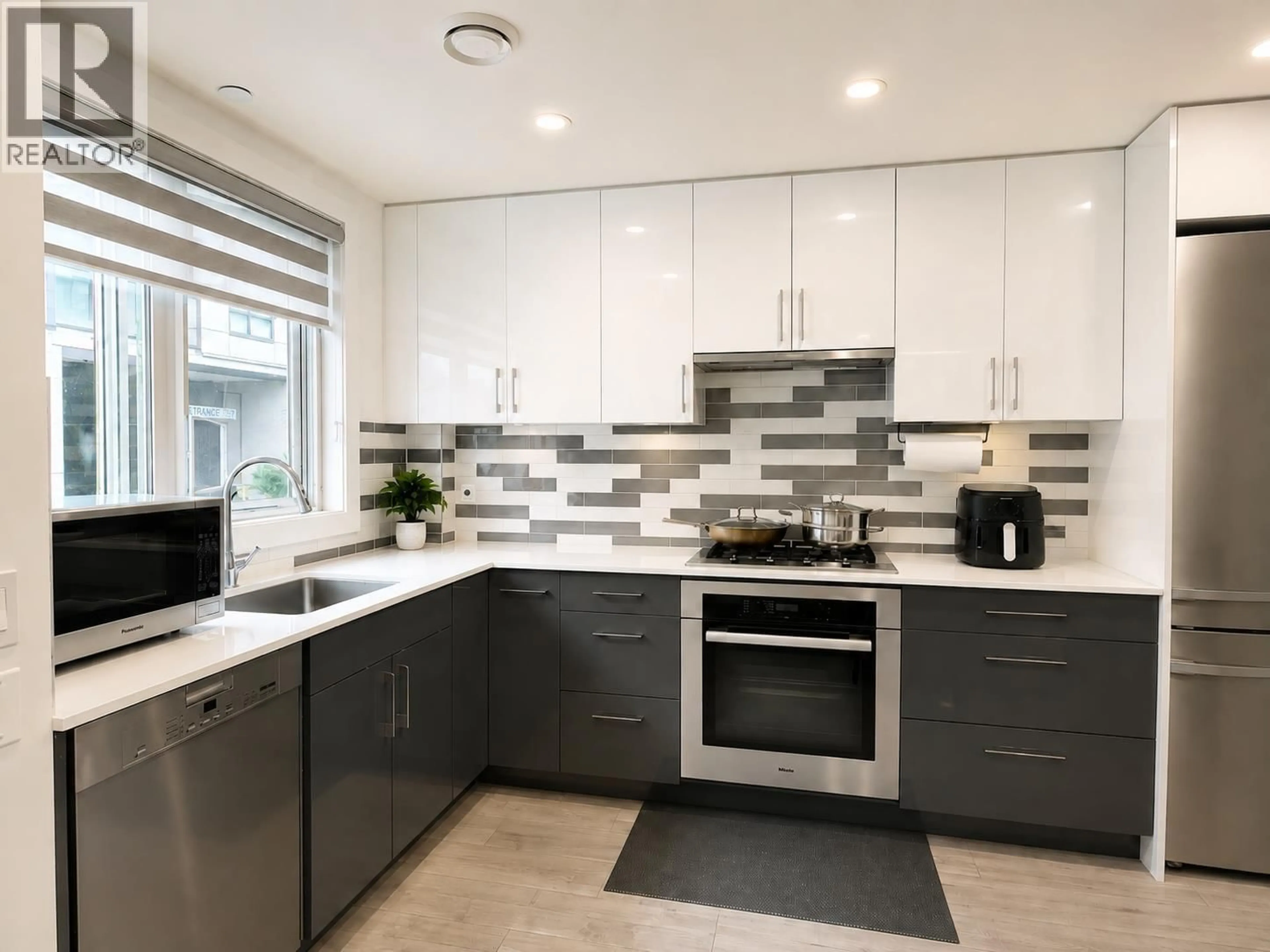 Contemporary kitchen, ceramic/tile floor for 7887 FRENCH STREET, Vancouver British Columbia V6P4V8