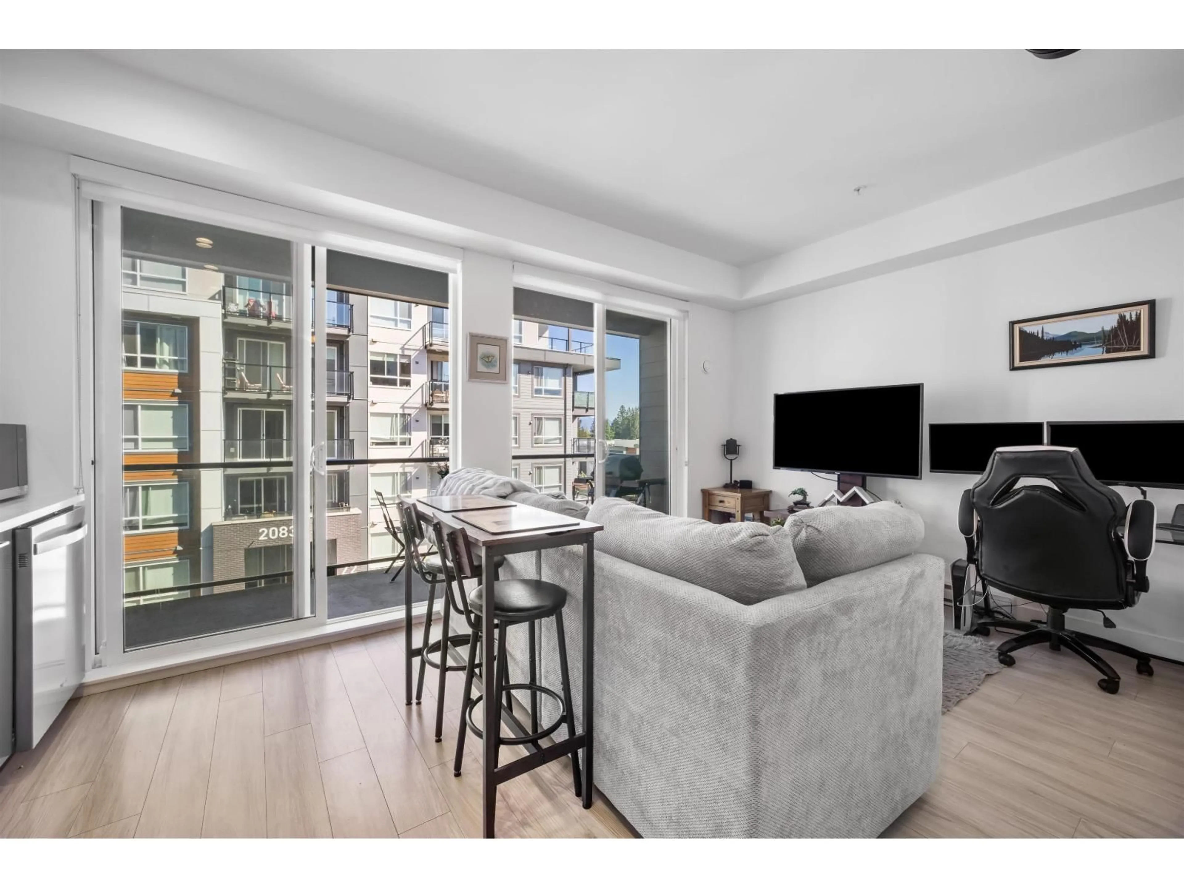Unknown for A413 - 20834 80 AVENUE, Langley British Columbia V2Y0Y6