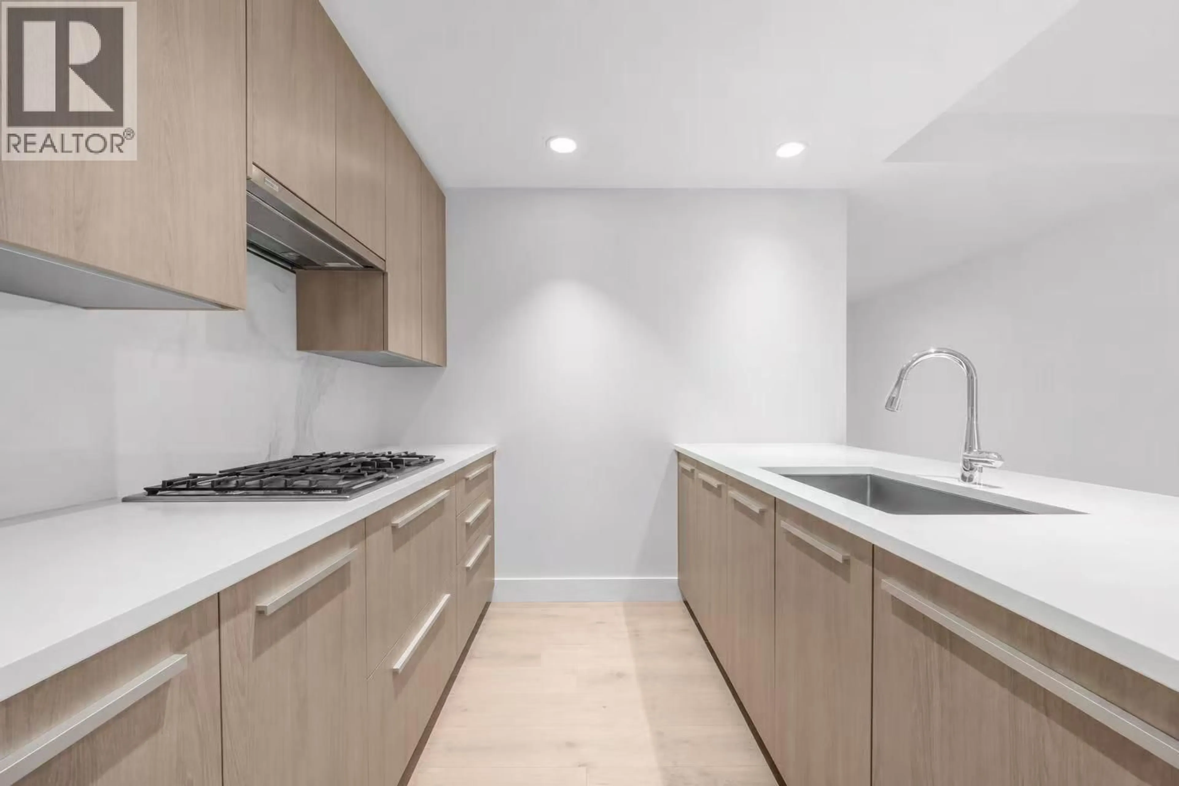 Standard kitchen, unknown for 405 - 2785 LIBRARY LANE, North Vancouver British Columbia V7J0C3