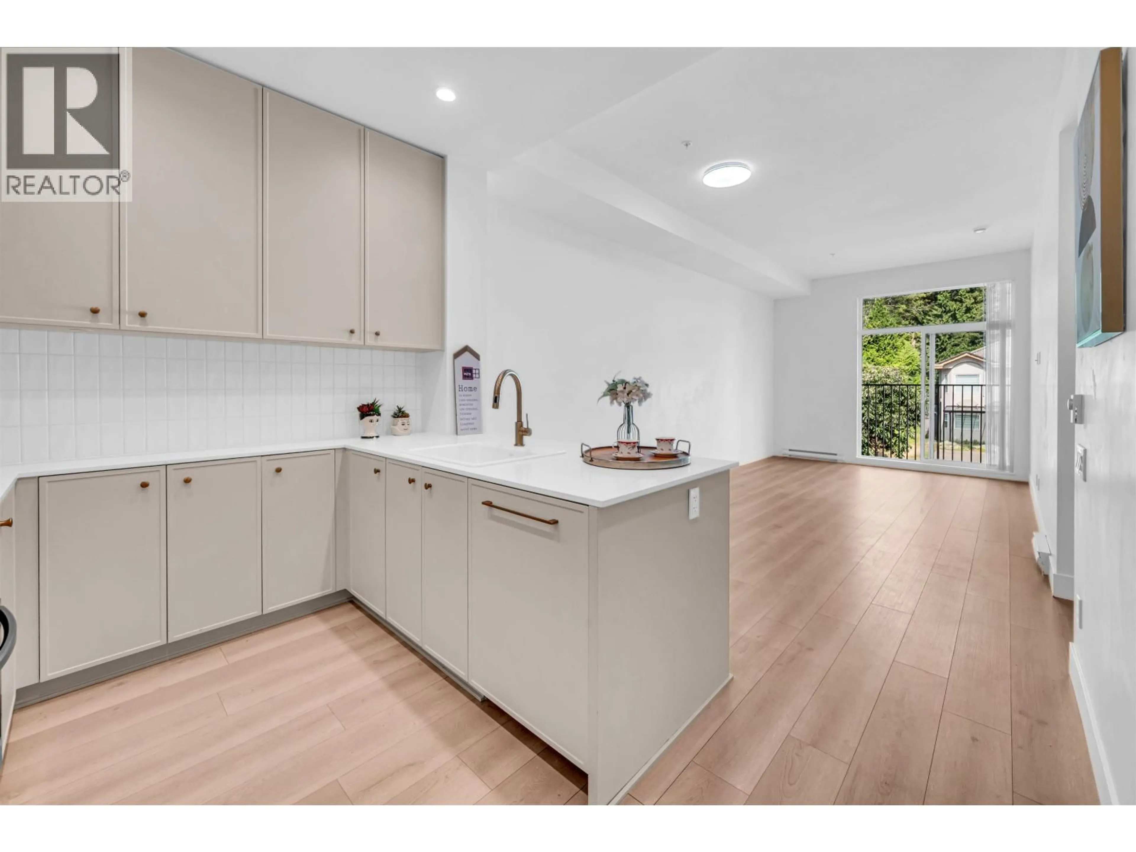 Open concept kitchen, unknown for 214 - 708 EDGAR AVENUE, Coquitlam British Columbia V3K0H3