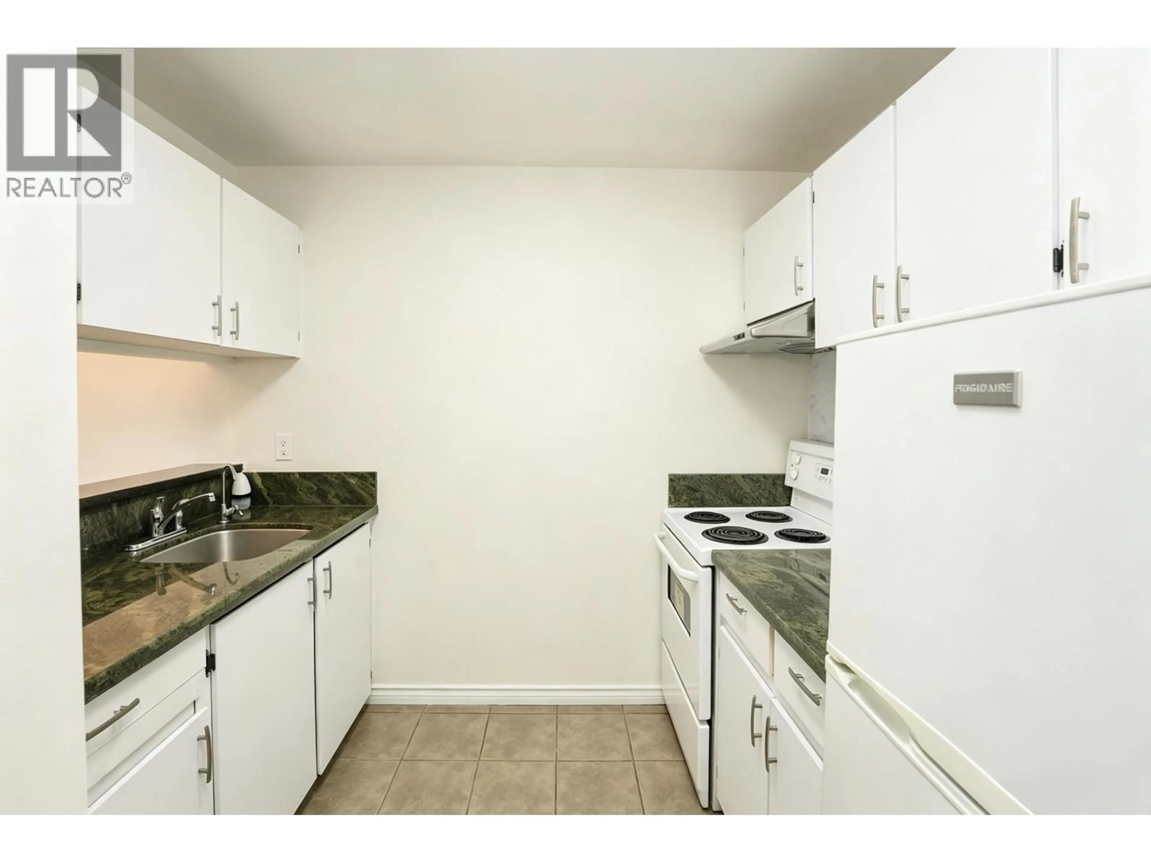 Standard kitchen, unknown for 413 - 8120 COLONIAL DRIVE, Richmond British Columbia V7C4V2