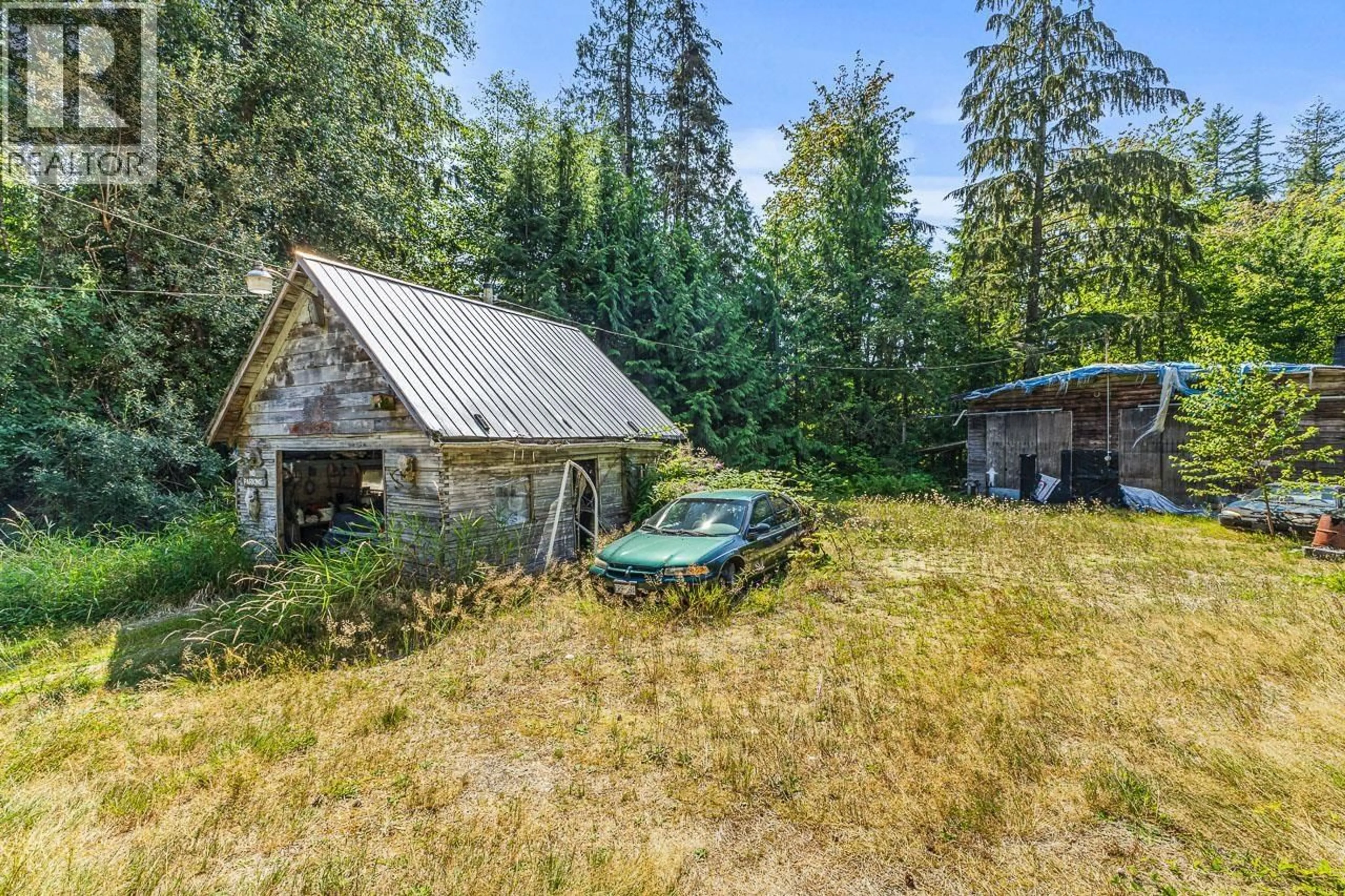 Shed for 11167 284 STREET, Maple Ridge British Columbia V2W1T9