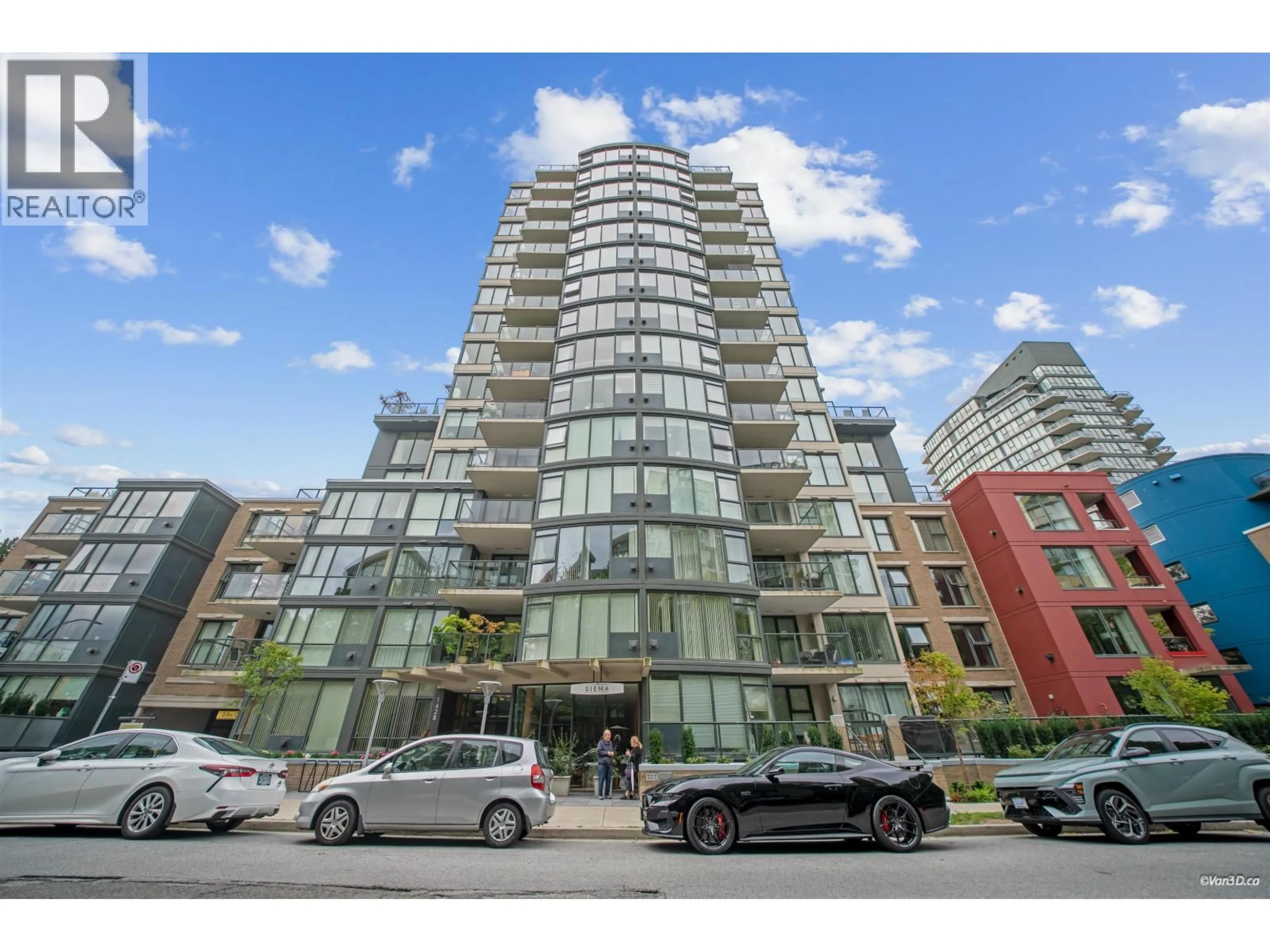 Indoor foyer for 804 - 1428 6TH AVENUE, Vancouver British Columbia V6H4H4