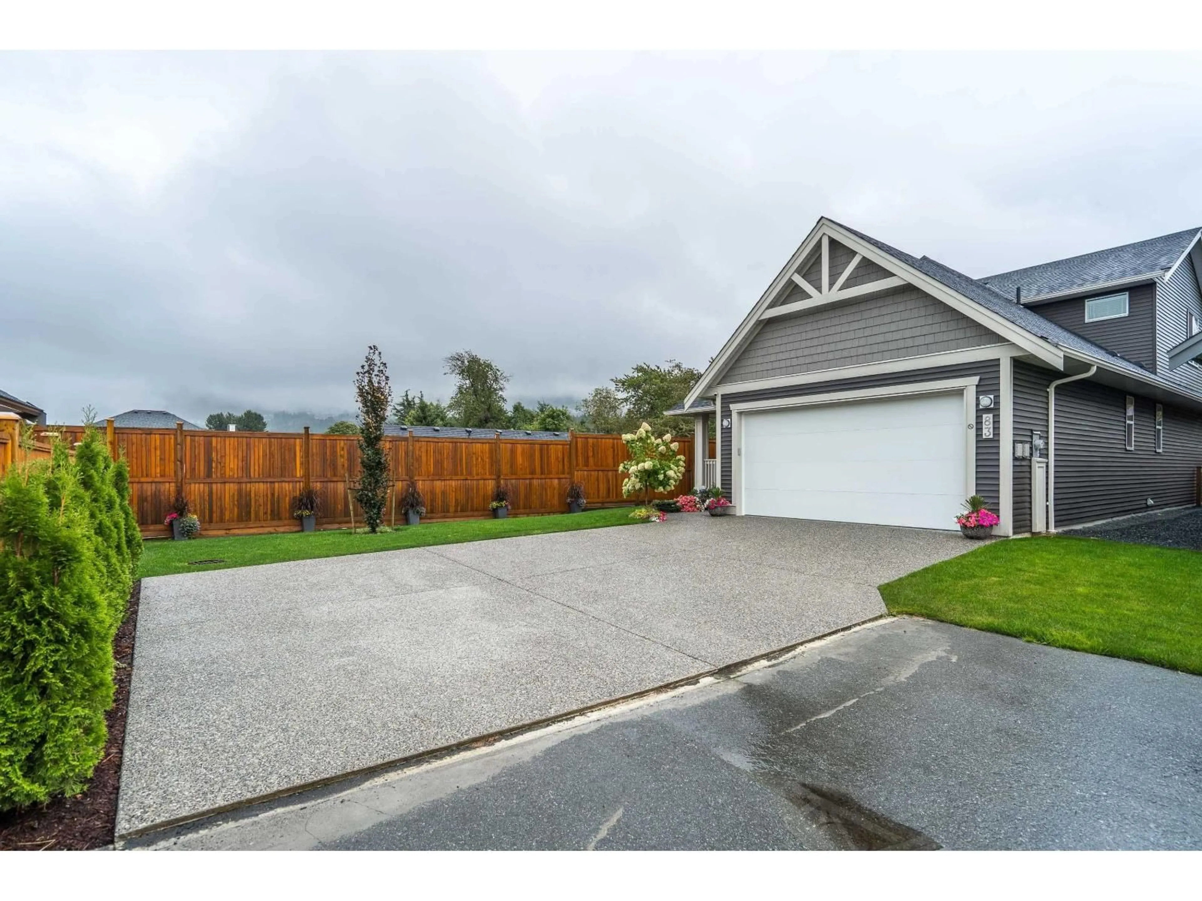 A pic from outside/outdoor area/front of a property/back of a property/a pic from drone, street for 83 - 6211 CHILLIWACK RIVER ROAD, Chilliwack British Columbia V2R6A7
