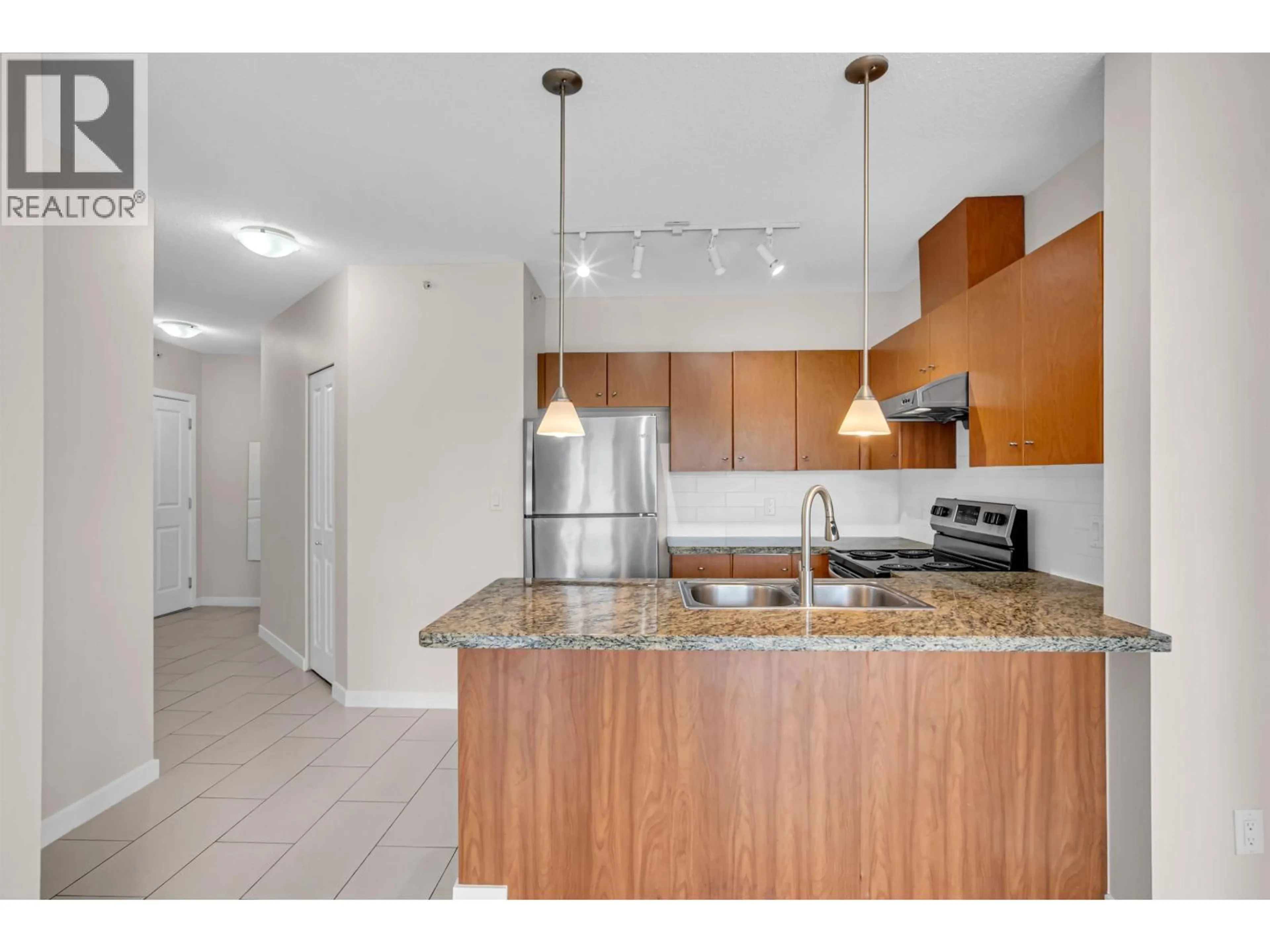 Standard kitchen, unknown for 1104 - 511 ROCHESTER AVENUE, Coquitlam British Columbia V3K0A2