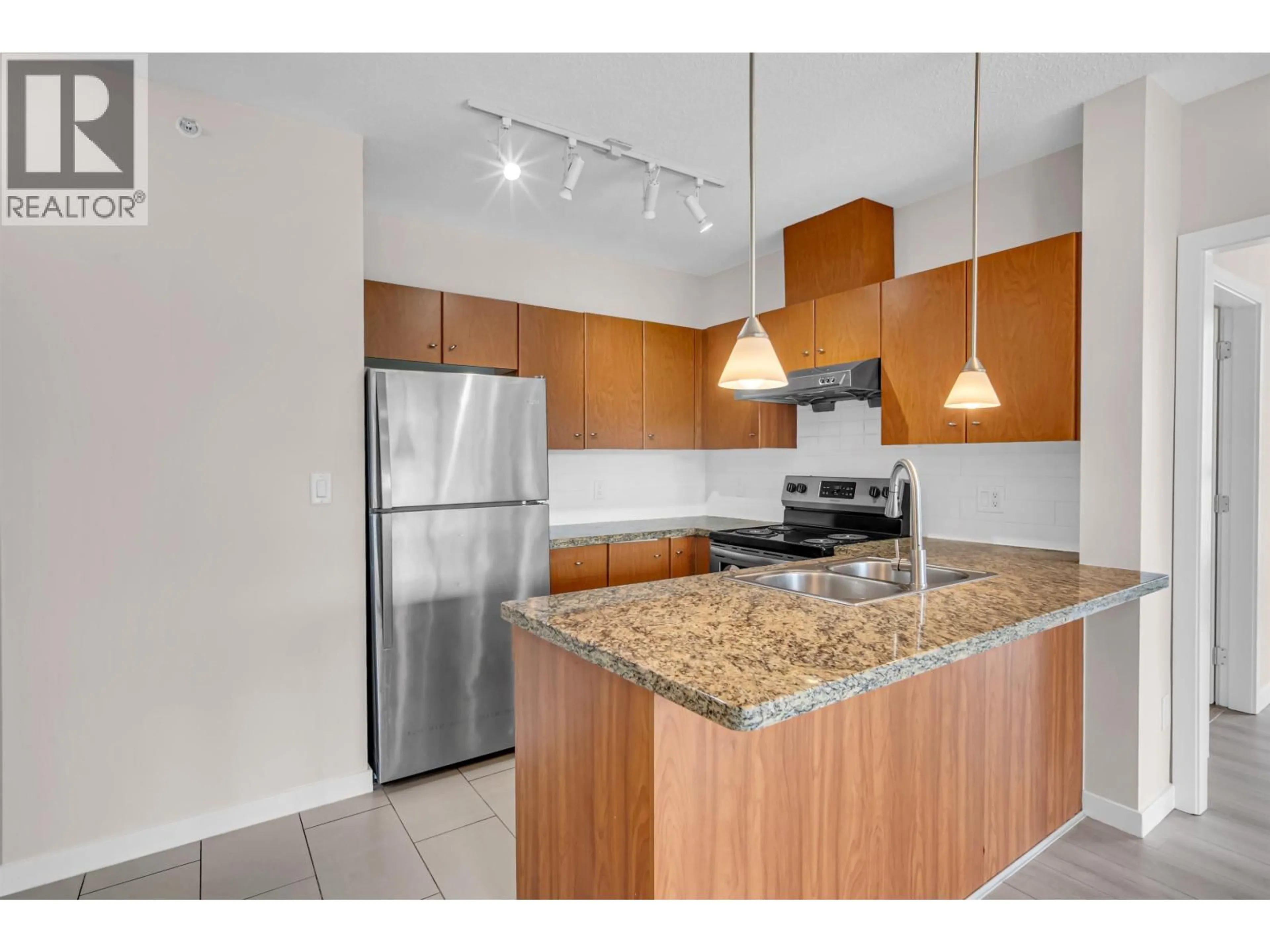 Standard kitchen, unknown for 1104 - 511 ROCHESTER AVENUE, Coquitlam British Columbia V3K0A2