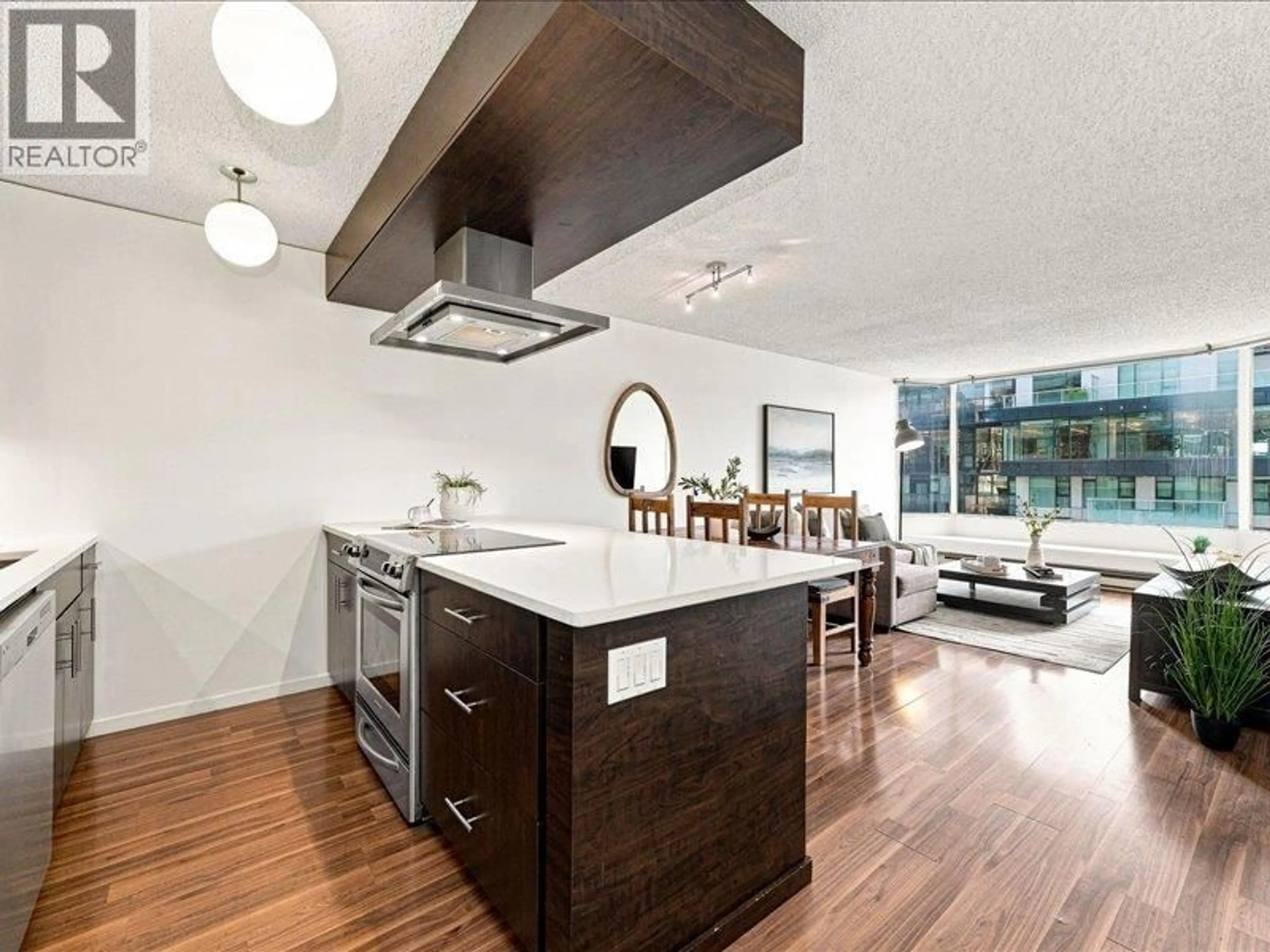 Open concept kitchen, unknown for 608 - 1330 HORNBY STREET, Vancouver British Columbia V6Z1W5