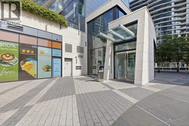 2007 - 89 NELSON STREET, Vancouver 3