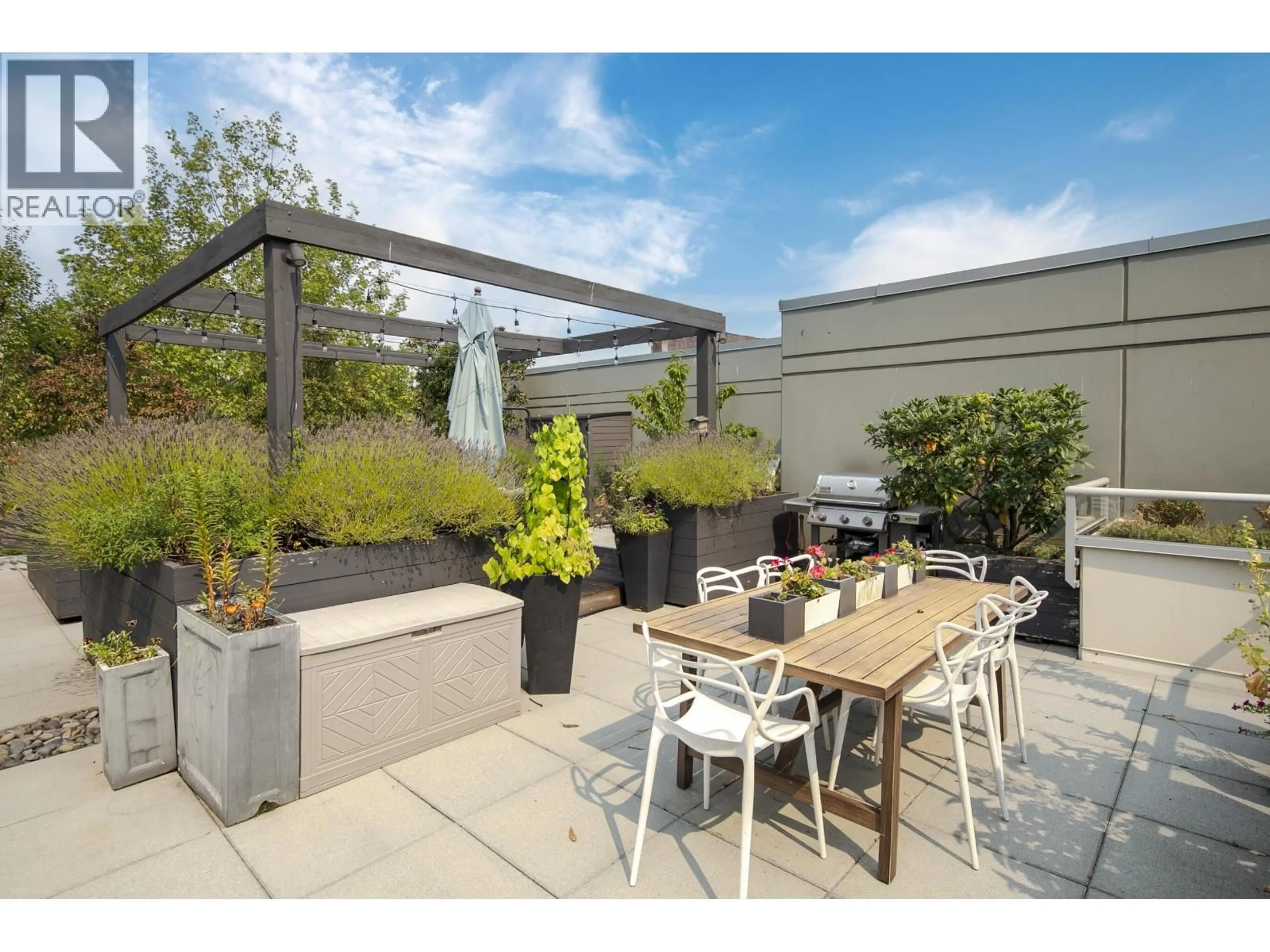 Patio, street for 306 - 125 MILROSS AVENUE, Vancouver British Columbia V6A0A1