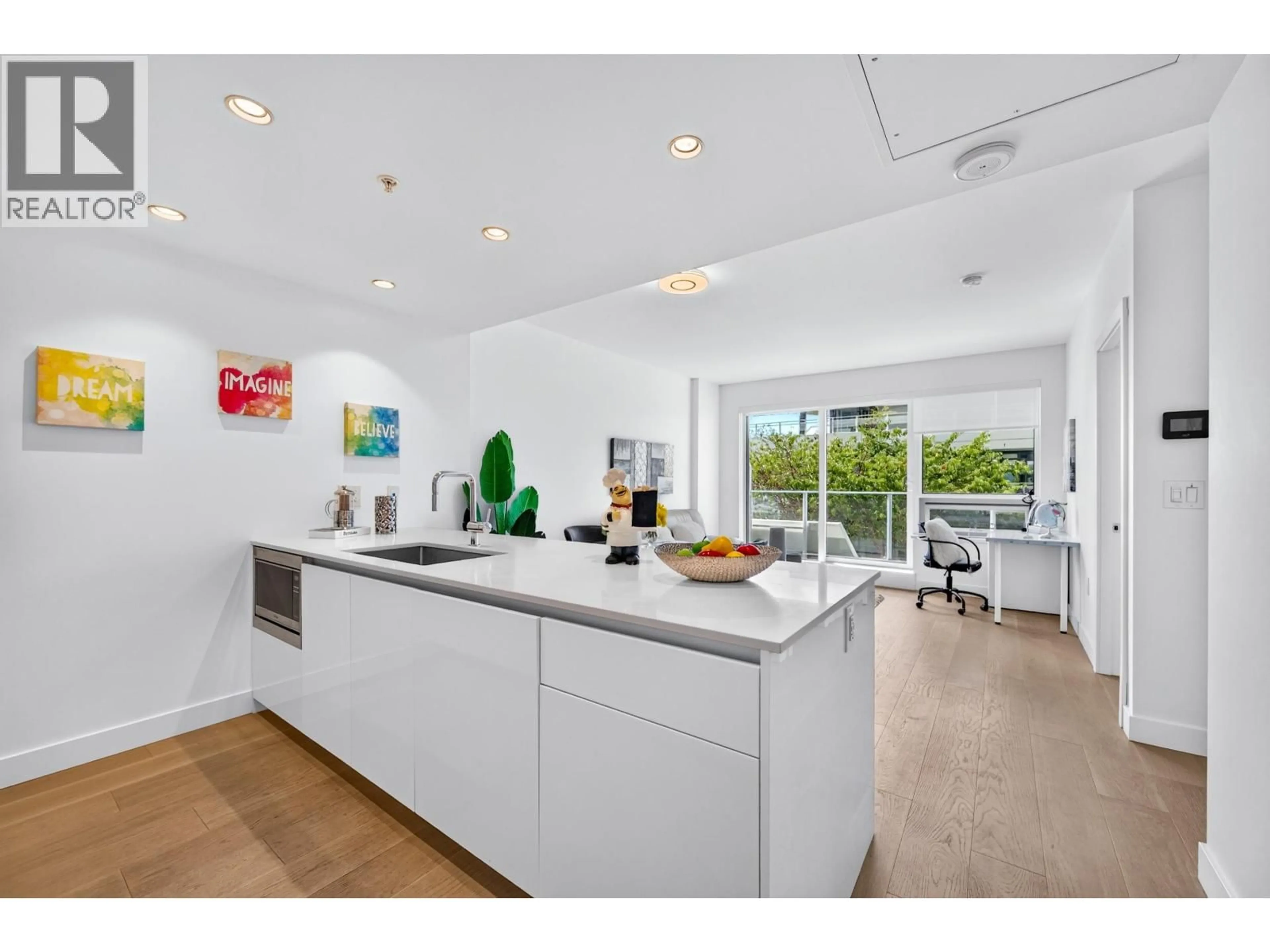 Open concept kitchen, unknown for 611 - 5788 GILBERT ROAD, Richmond British Columbia V7C0G1