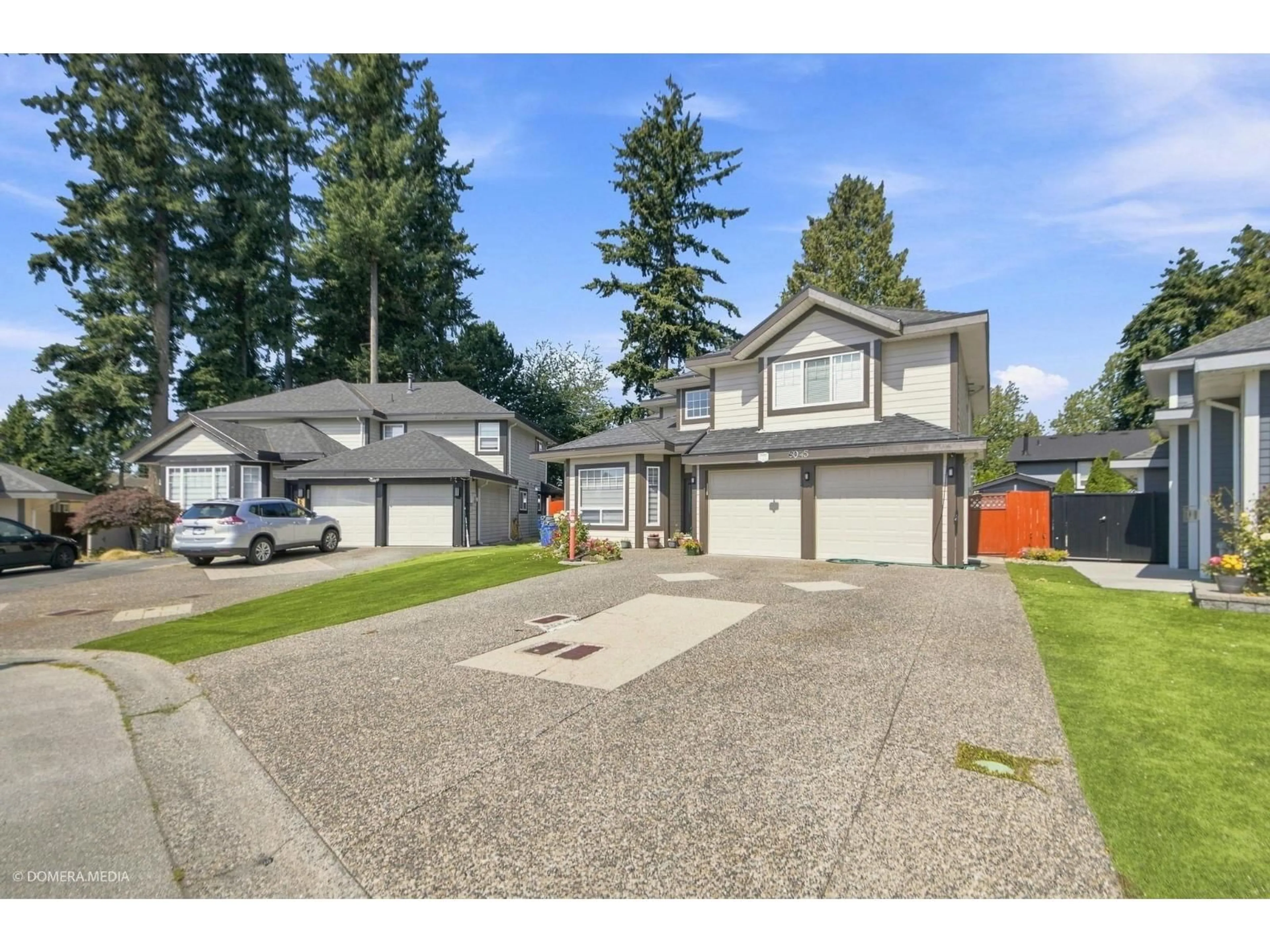 A pic from outside/outdoor area/front of a property/back of a property/a pic from drone, street for 6045 131 STREET, Surrey British Columbia V3X3N4