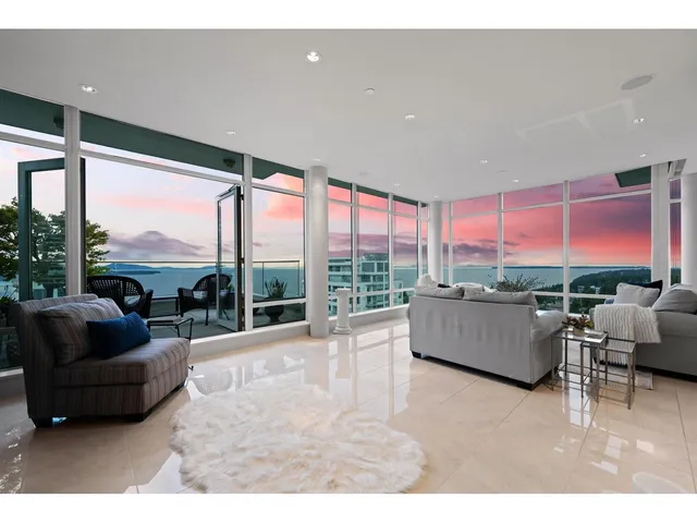 PH2 - 1473 JOHNSTON ROAD, White Rock 4