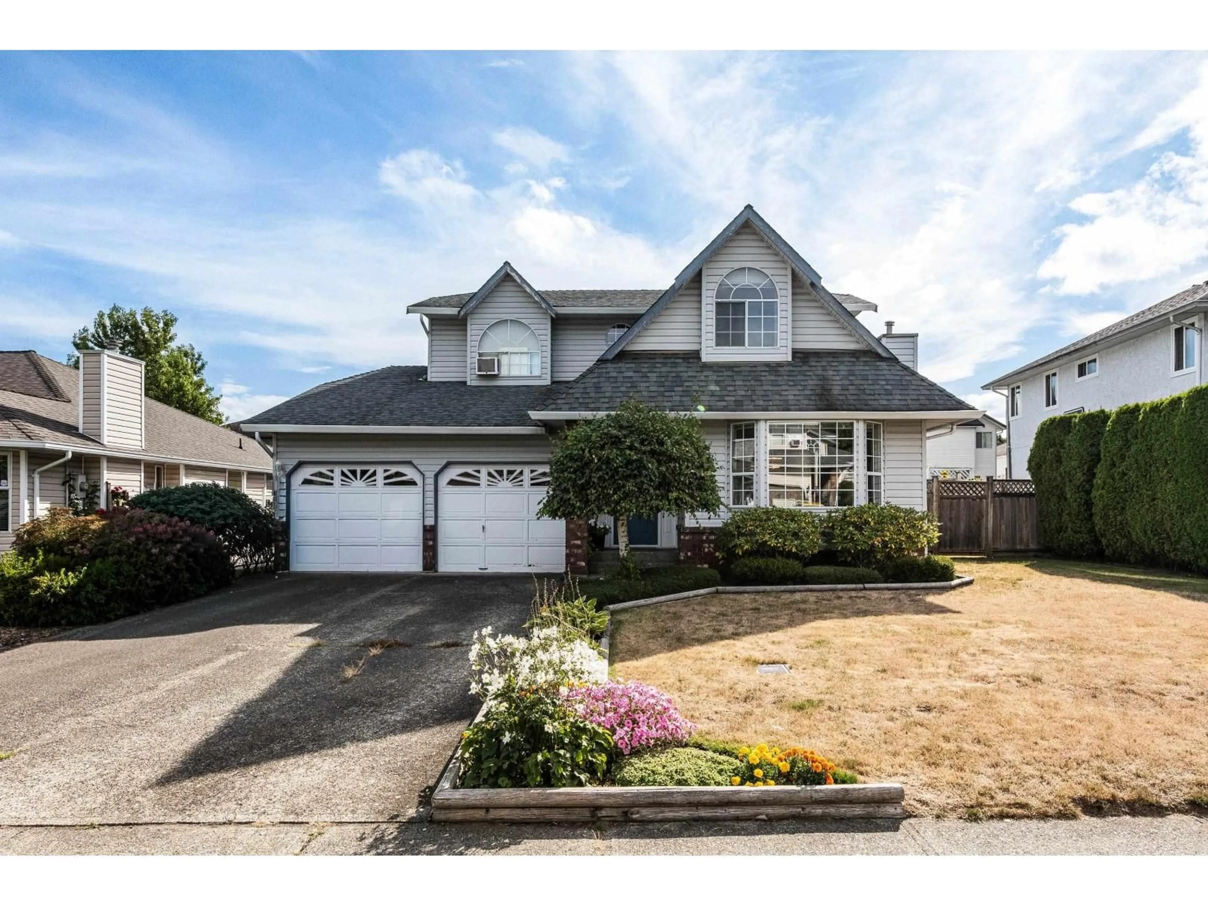 Home with vinyl exterior material, street for 3524 ASHCROFT DRIVE, Abbotsford British Columbia V2T5B4