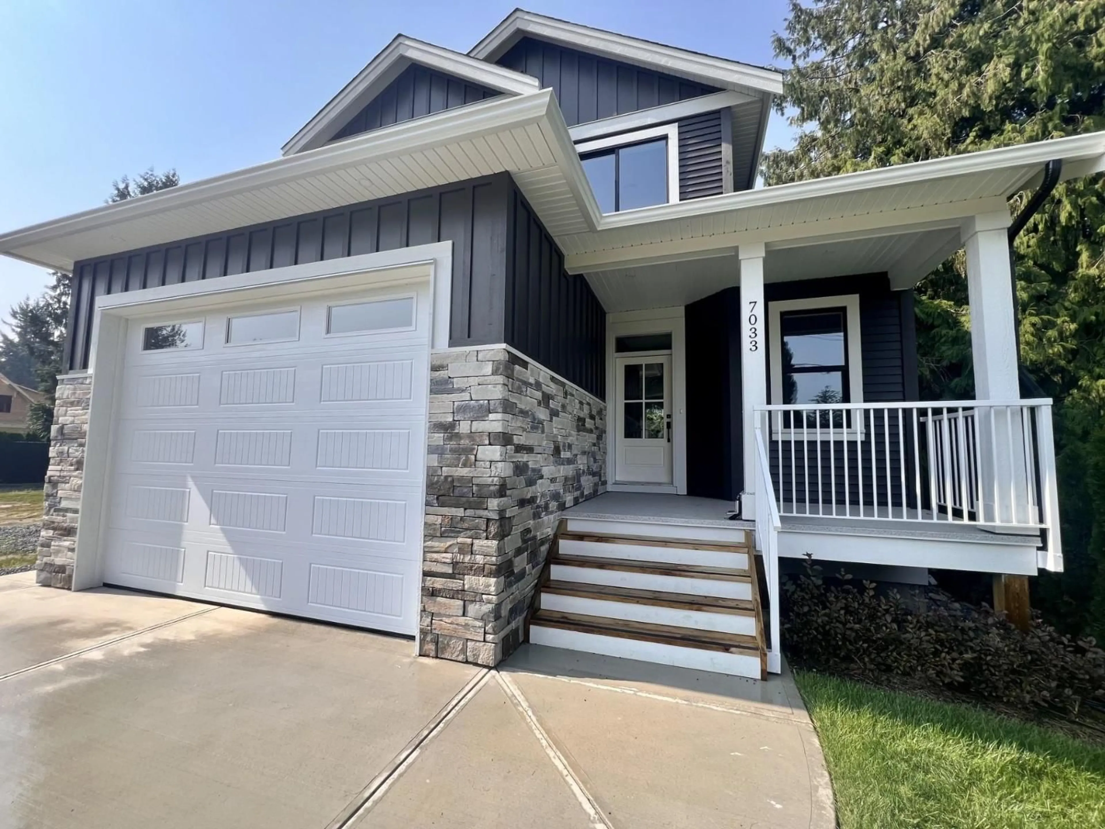 Home with vinyl exterior material, street for 7033 EDEN DRIVE, Chilliwack British Columbia V2R1E6