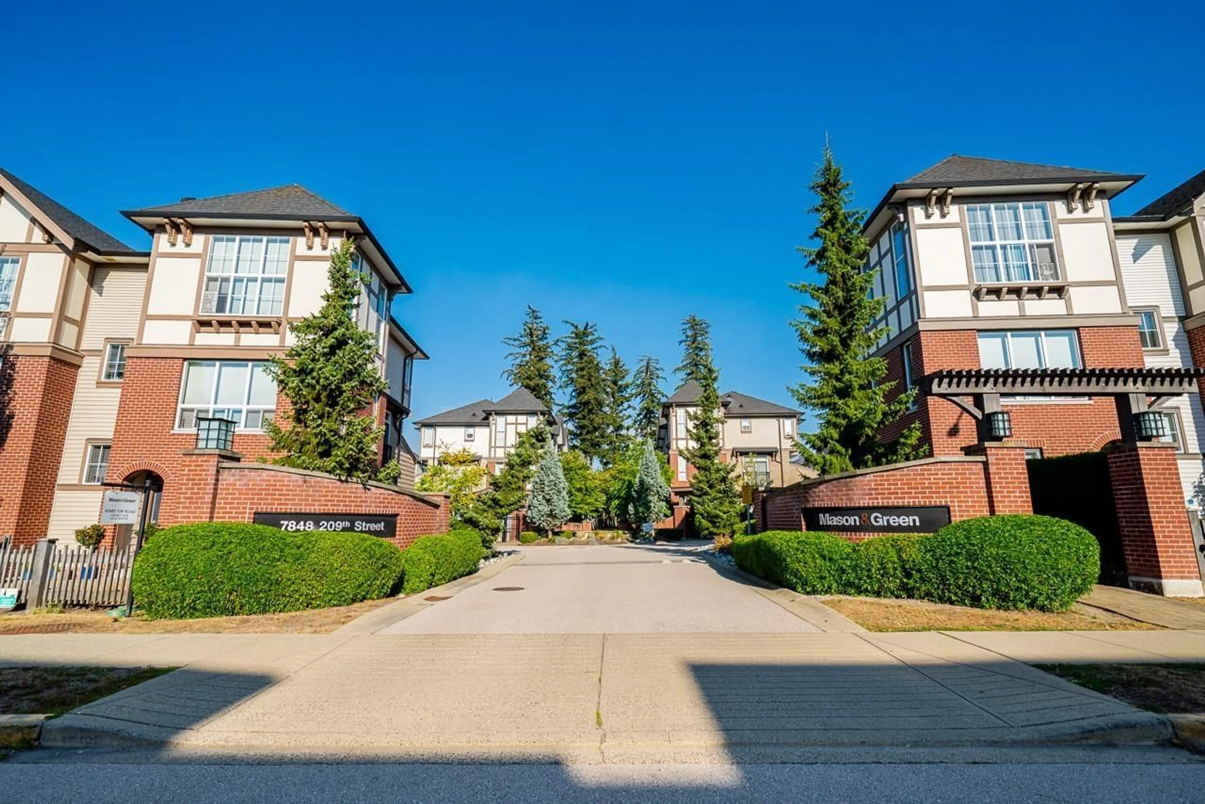 A pic from outside/outdoor area/front of a property/back of a property/a pic from drone, street for 34 - 7848 209 STREET, Langley British Columbia V2Y0M4