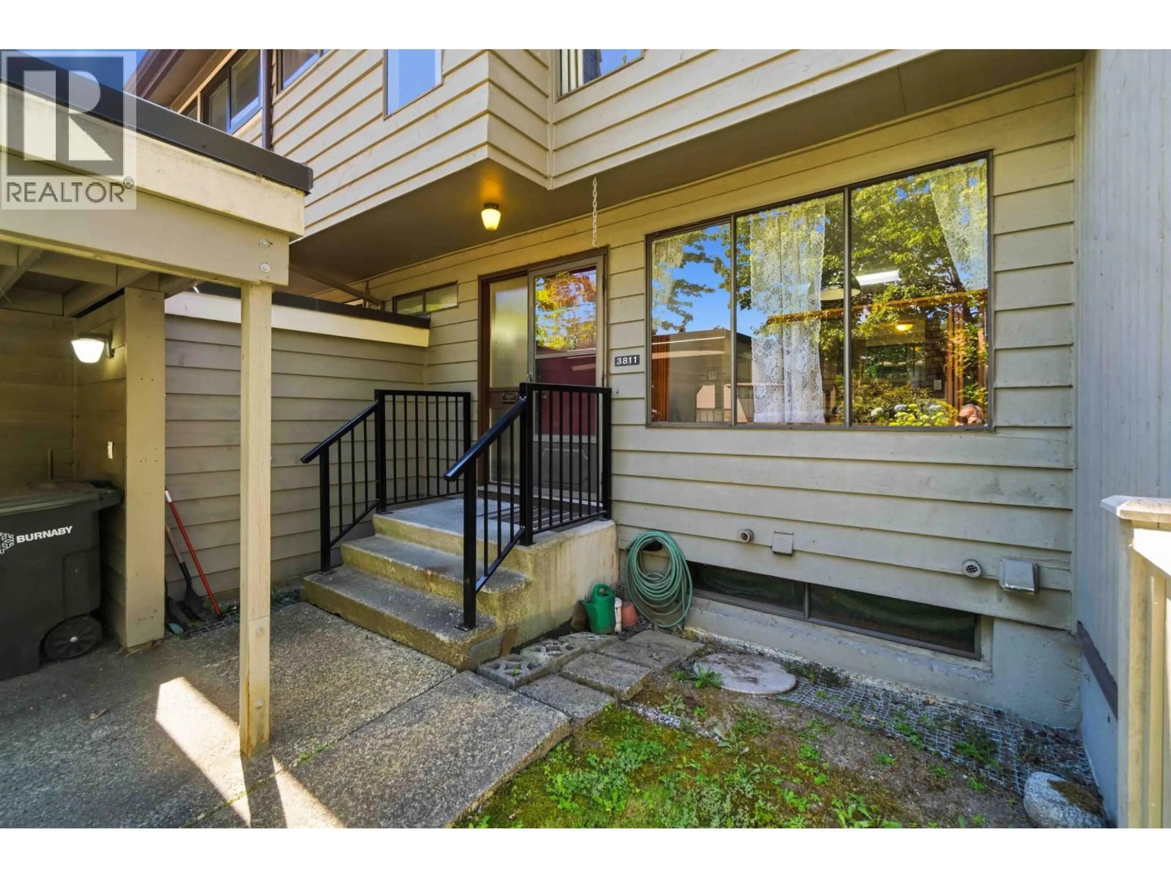 Unknown for 3811 GARDEN GROVE DRIVE, Burnaby British Columbia V5G4A6
