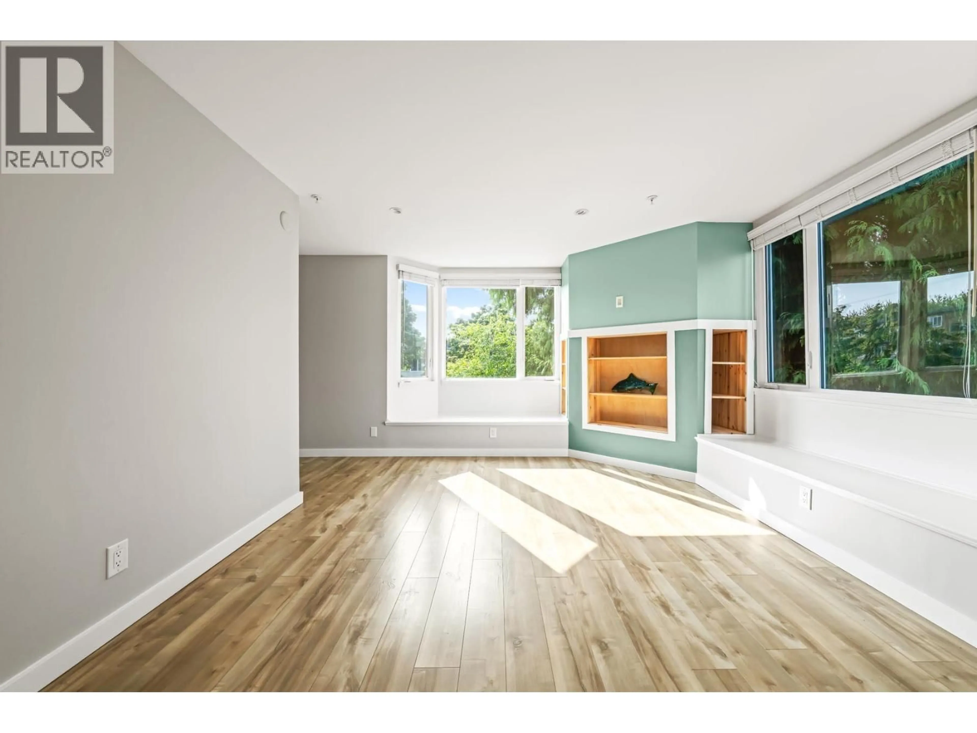 Unknown for 122 LAKEWOOD DRIVE, Vancouver British Columbia V5L4L3