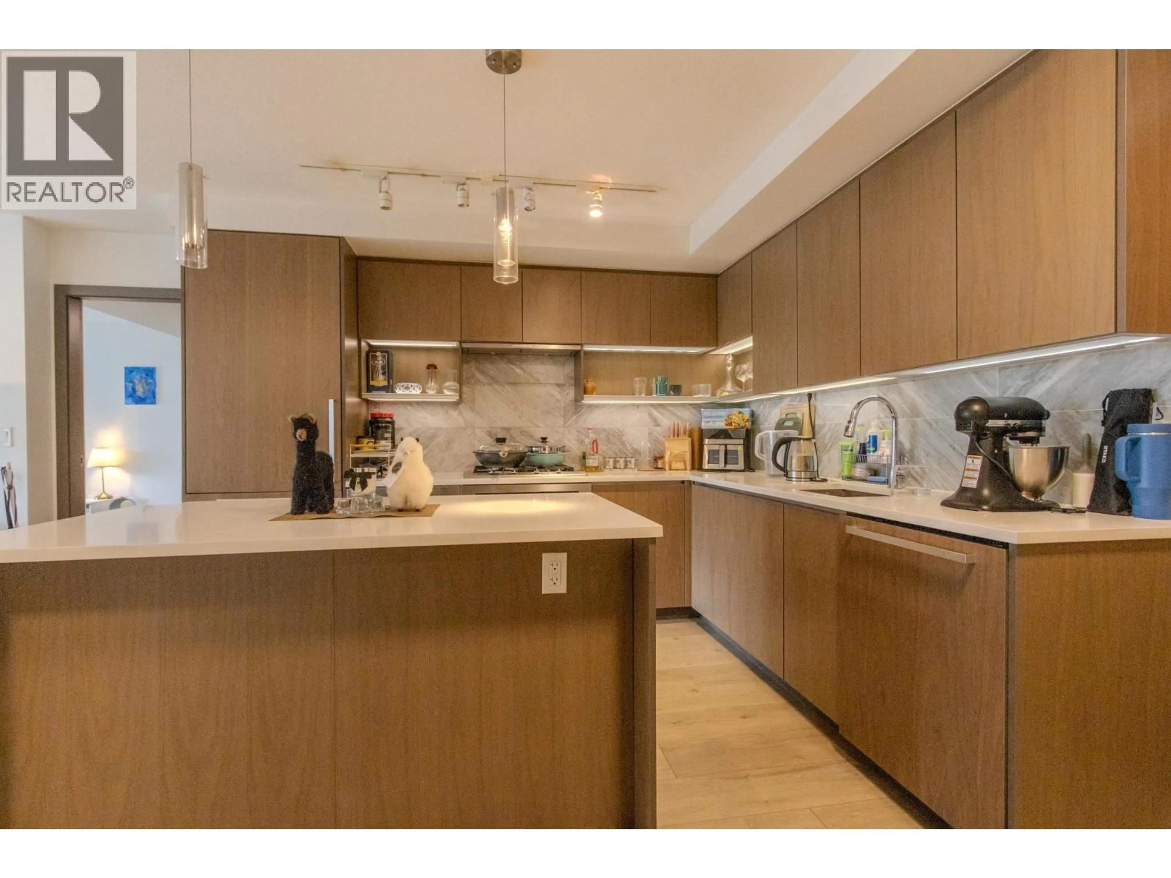 Open concept kitchen, unknown for 631 - 8988 PATTERSON ROAD, Richmond British Columbia V6X0R2