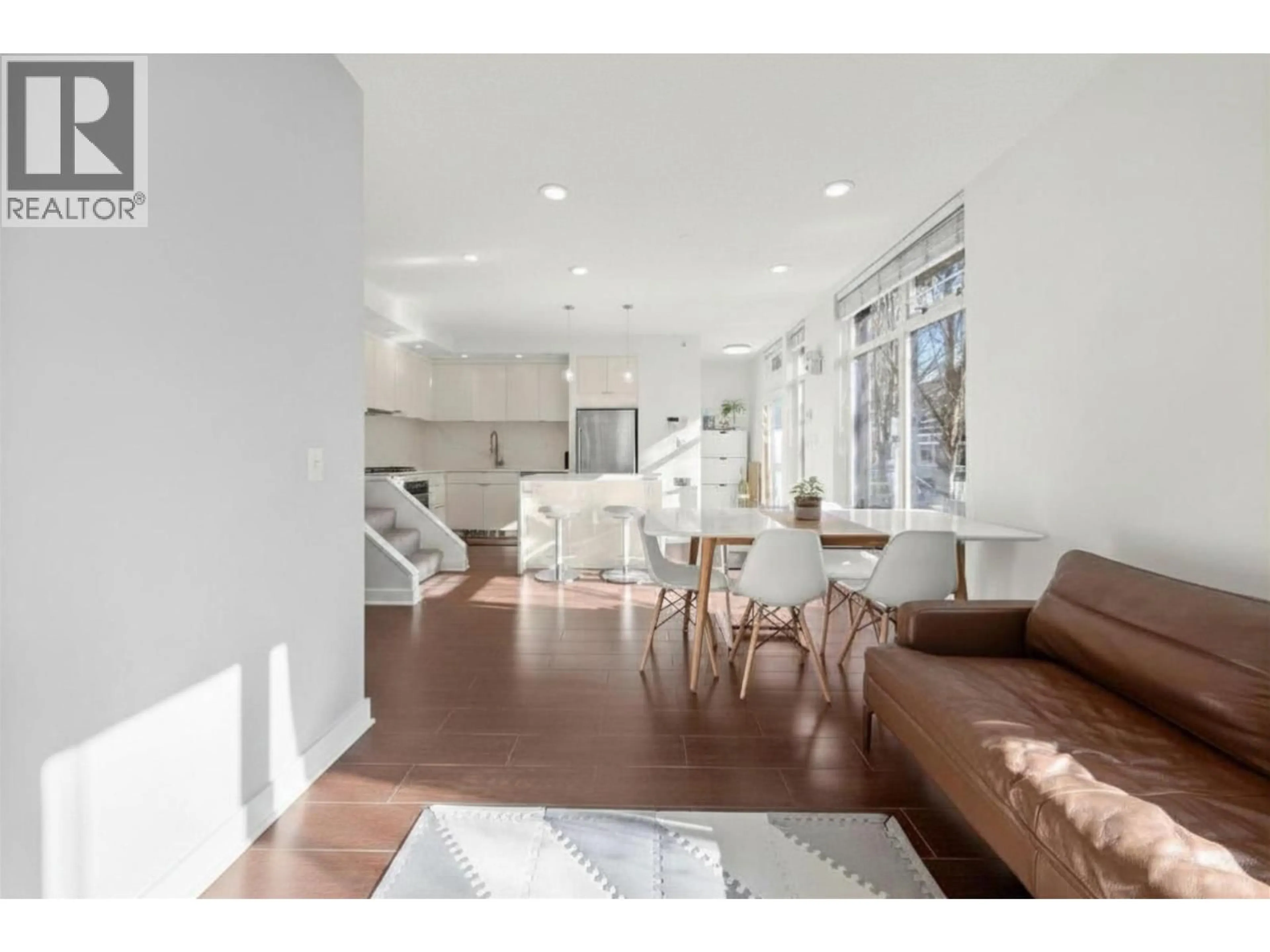 Open concept kitchen, unknown for 1053 HOMER STREET, Vancouver British Columbia V6B2X5