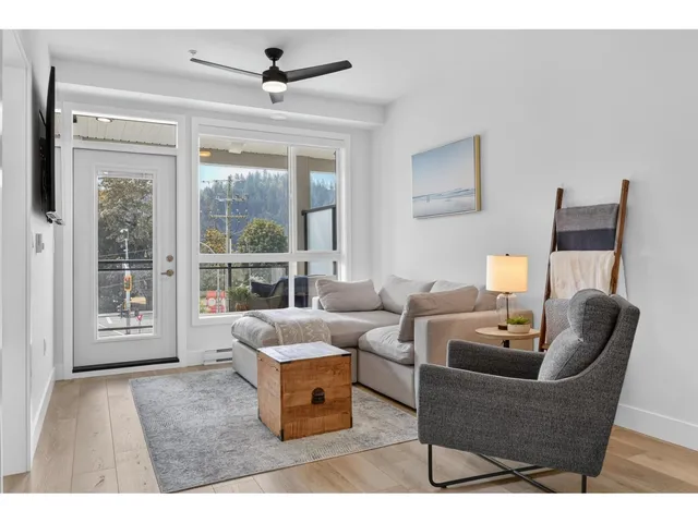 312 - 6045 CHILLIWACK RIVER ROAD, Chilliwack 2