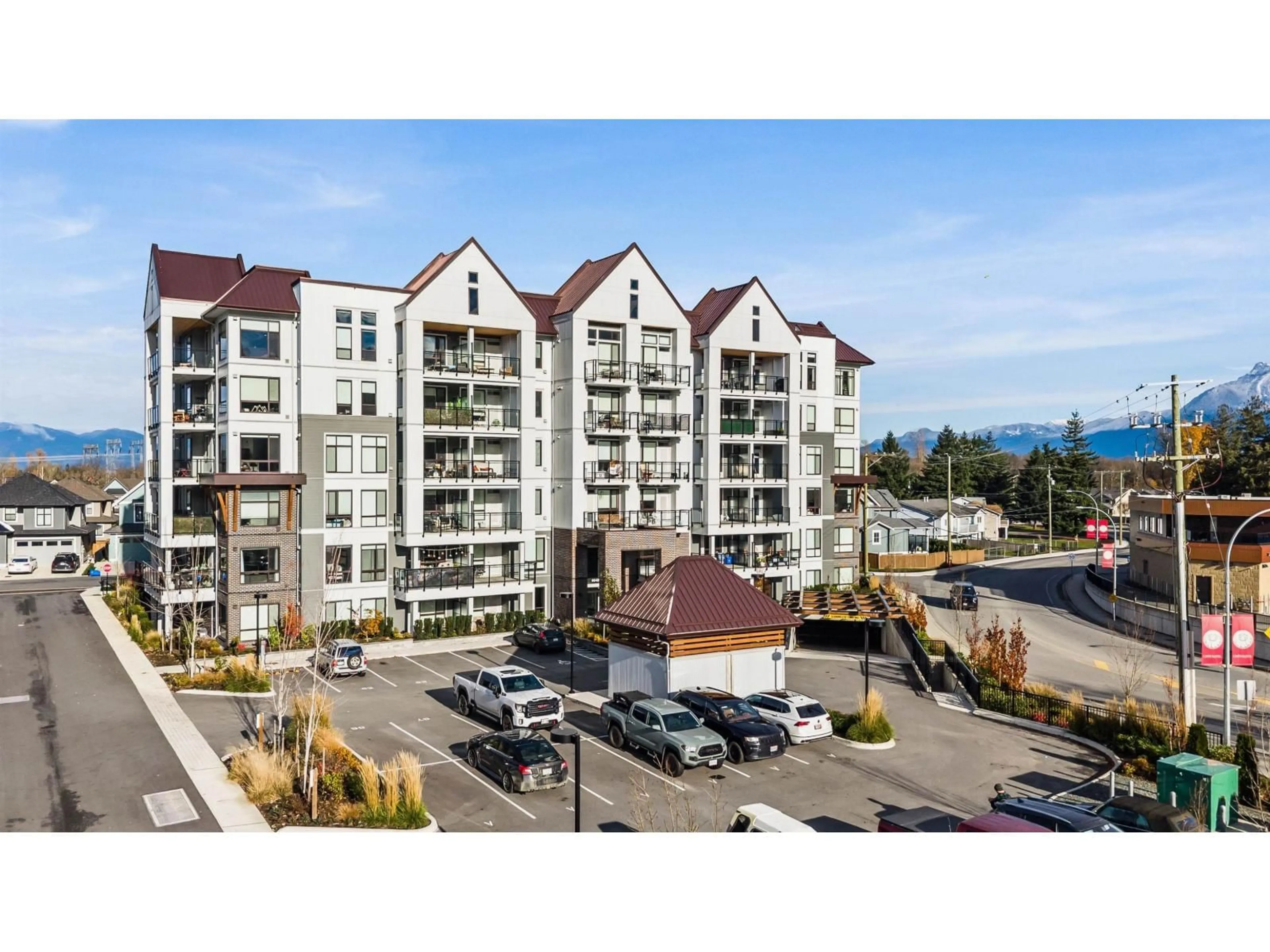 A pic from outside/outdoor area/front of a property/back of a property/a pic from drone, mountain view for 312 - 6045 CHILLIWACK RIVER ROAD, Chilliwack British Columbia V2R6L5