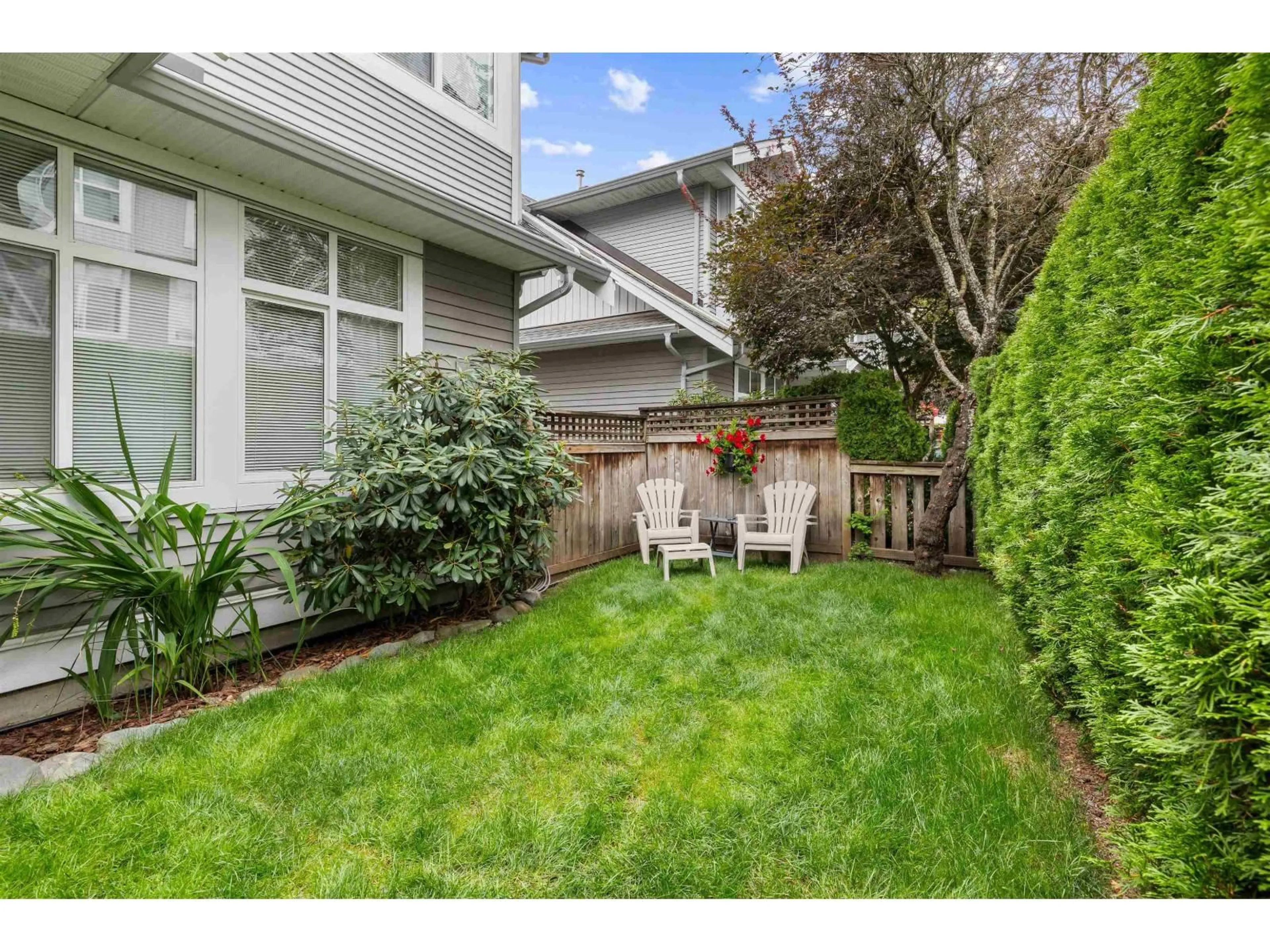 Patio, street for 121 - 20449 66 AVENUE, Langley British Columbia V2Y3C1
