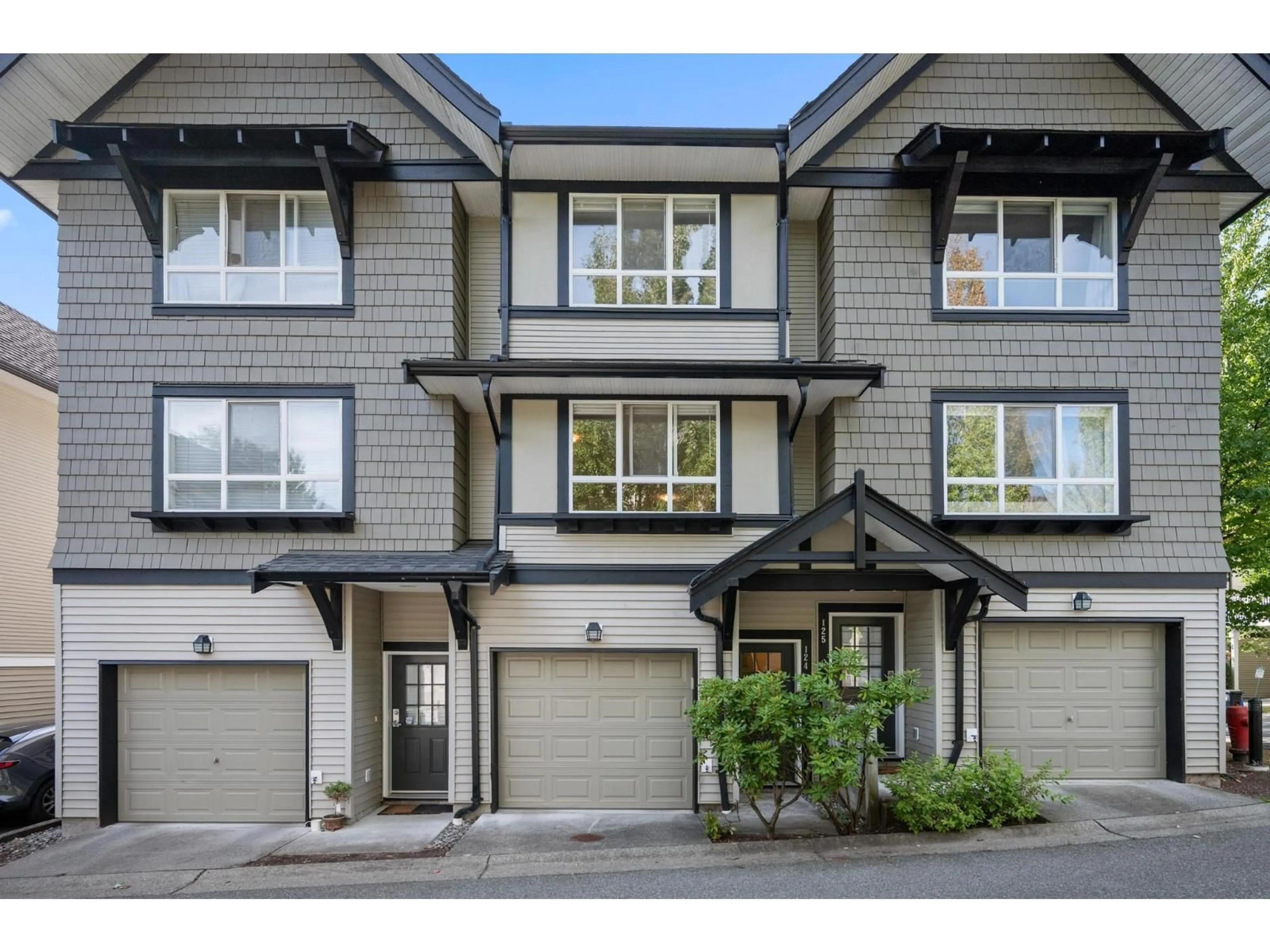 Unknown for 124 - 6747 203 STREET, Langley British Columbia V2Y3B5