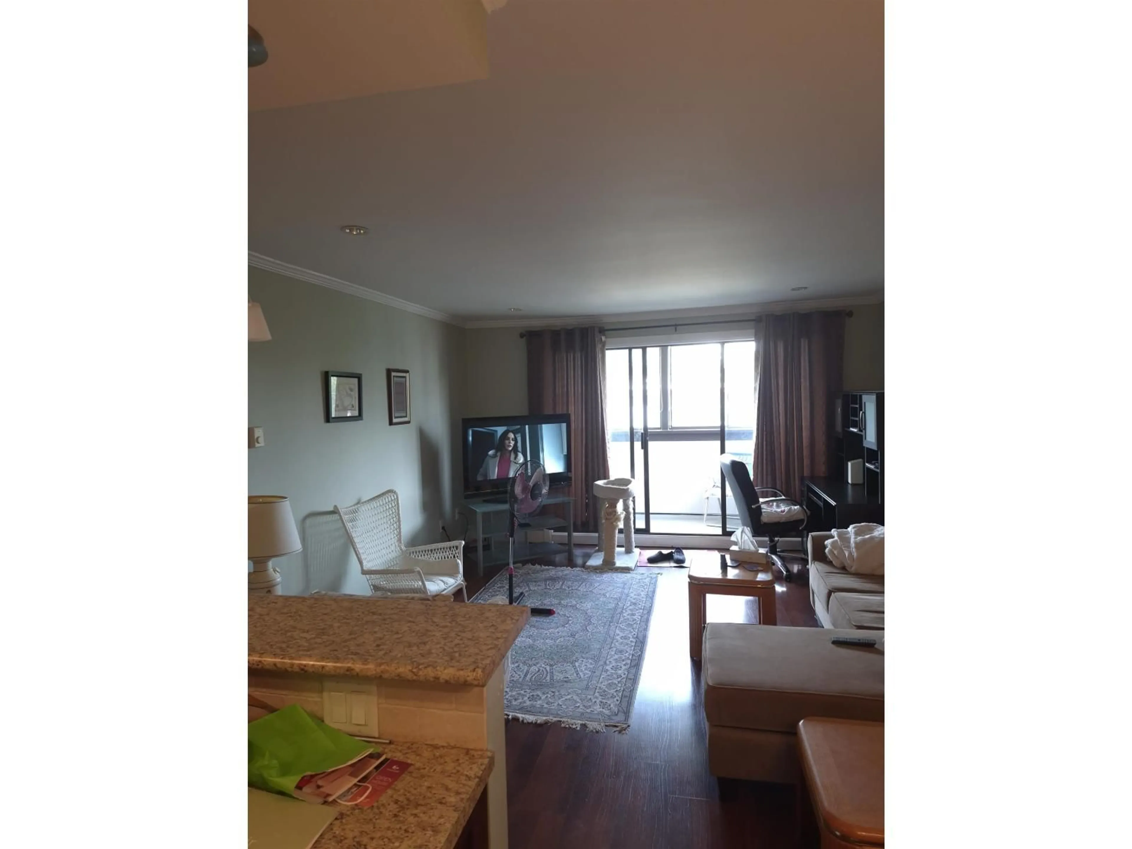 Unknown for 313 - 1448 FIR STREET, White Rock British Columbia V4B4B4