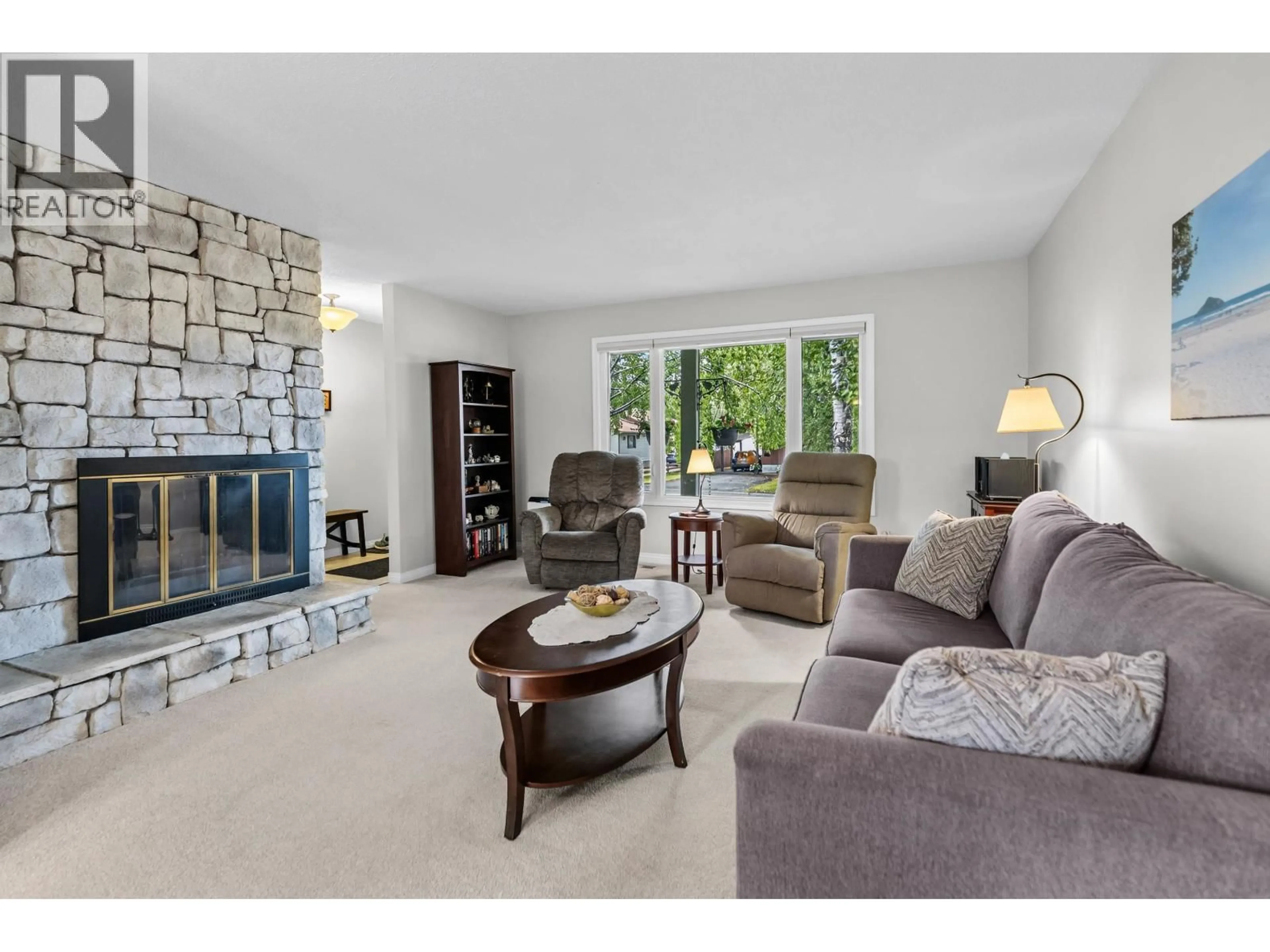 Living room with furniture, unknown for 3275 MONAHAN CRESCENT, Prince George British Columbia V2N4E5