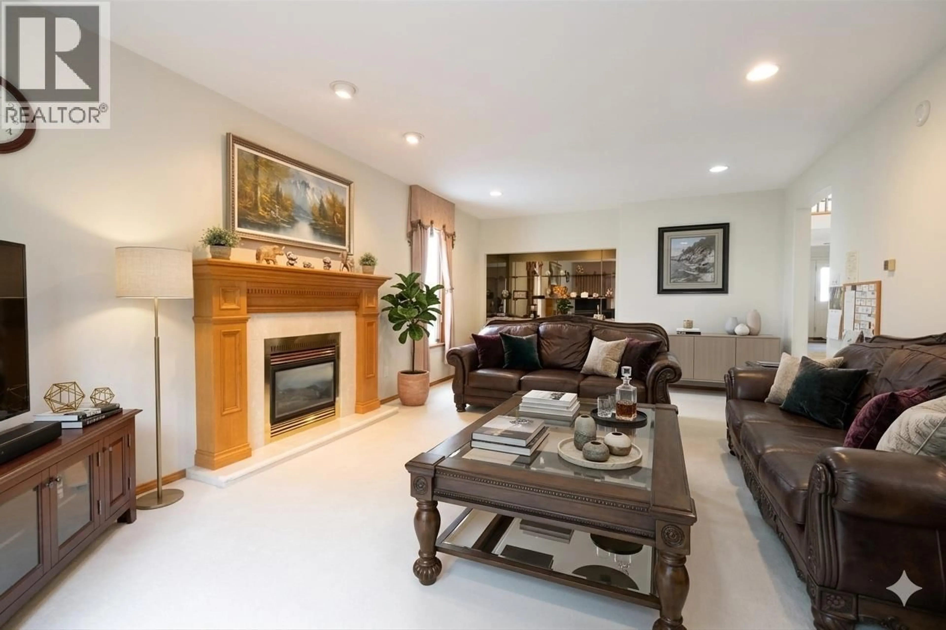 Living room with furniture, ceramic/tile floor for 2248 SICAMOUS AVENUE, Coquitlam British Columbia V3K6R9